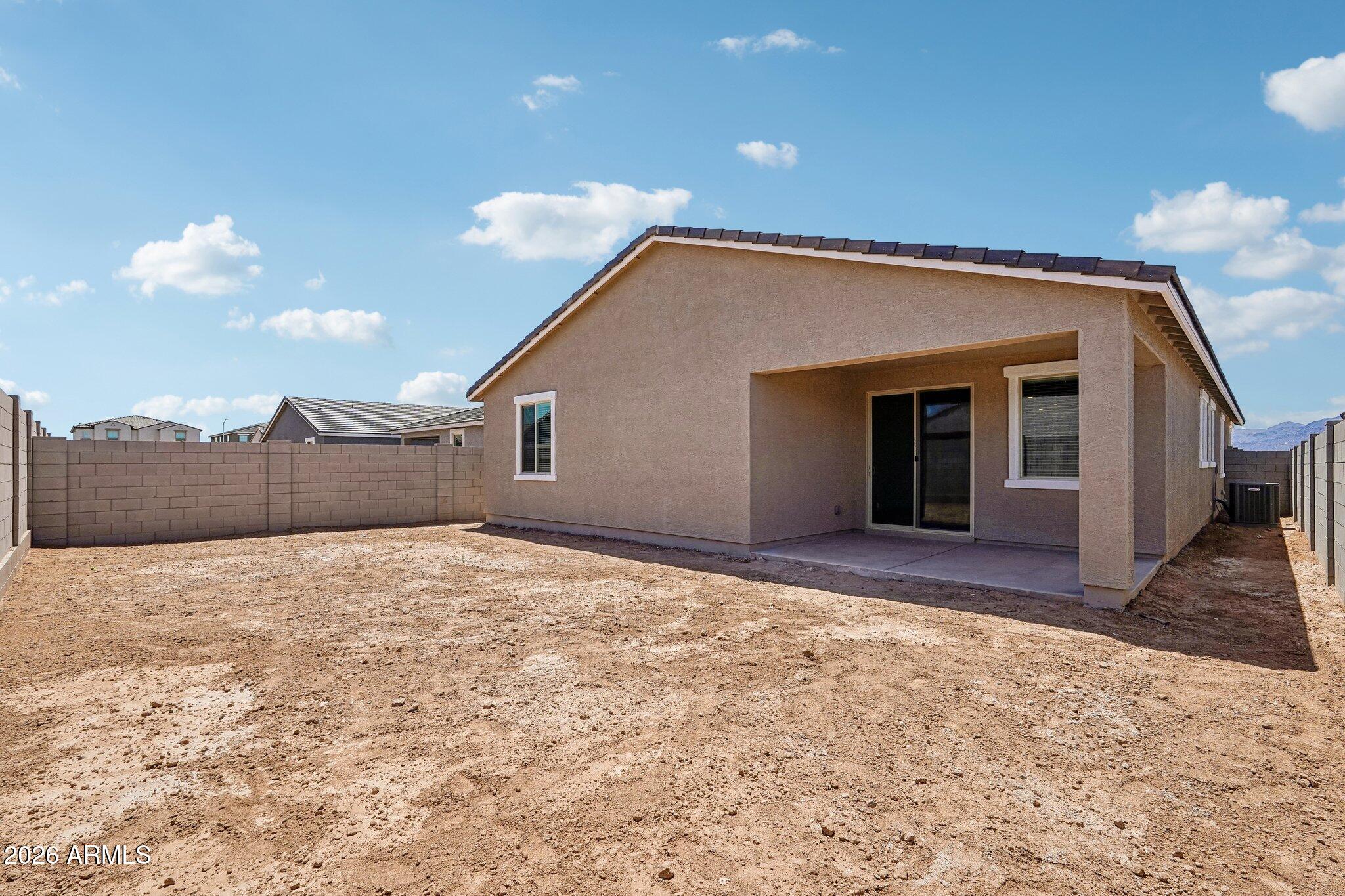 9536 W GABY Road