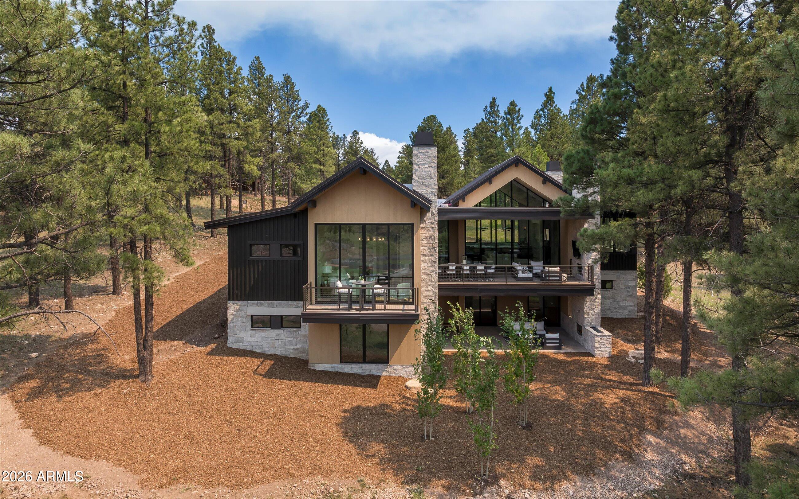 2911 S SOLITAIRES CANYON Drive