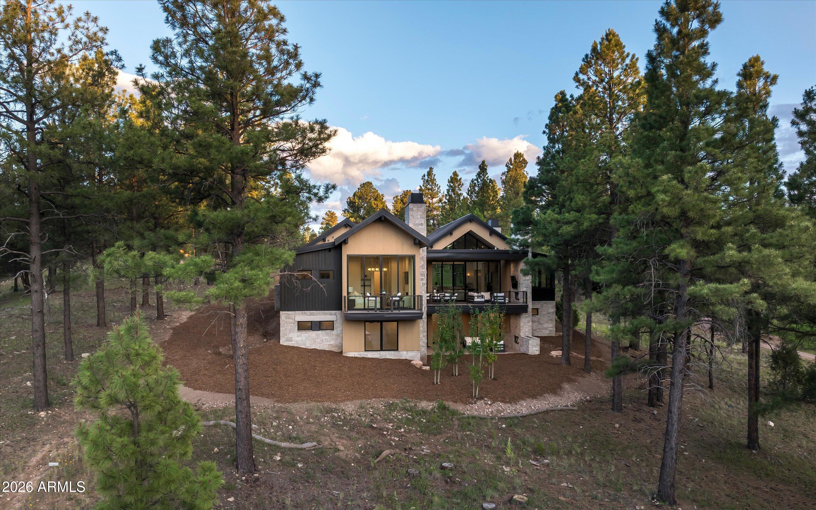 2911 S SOLITAIRES CANYON Drive