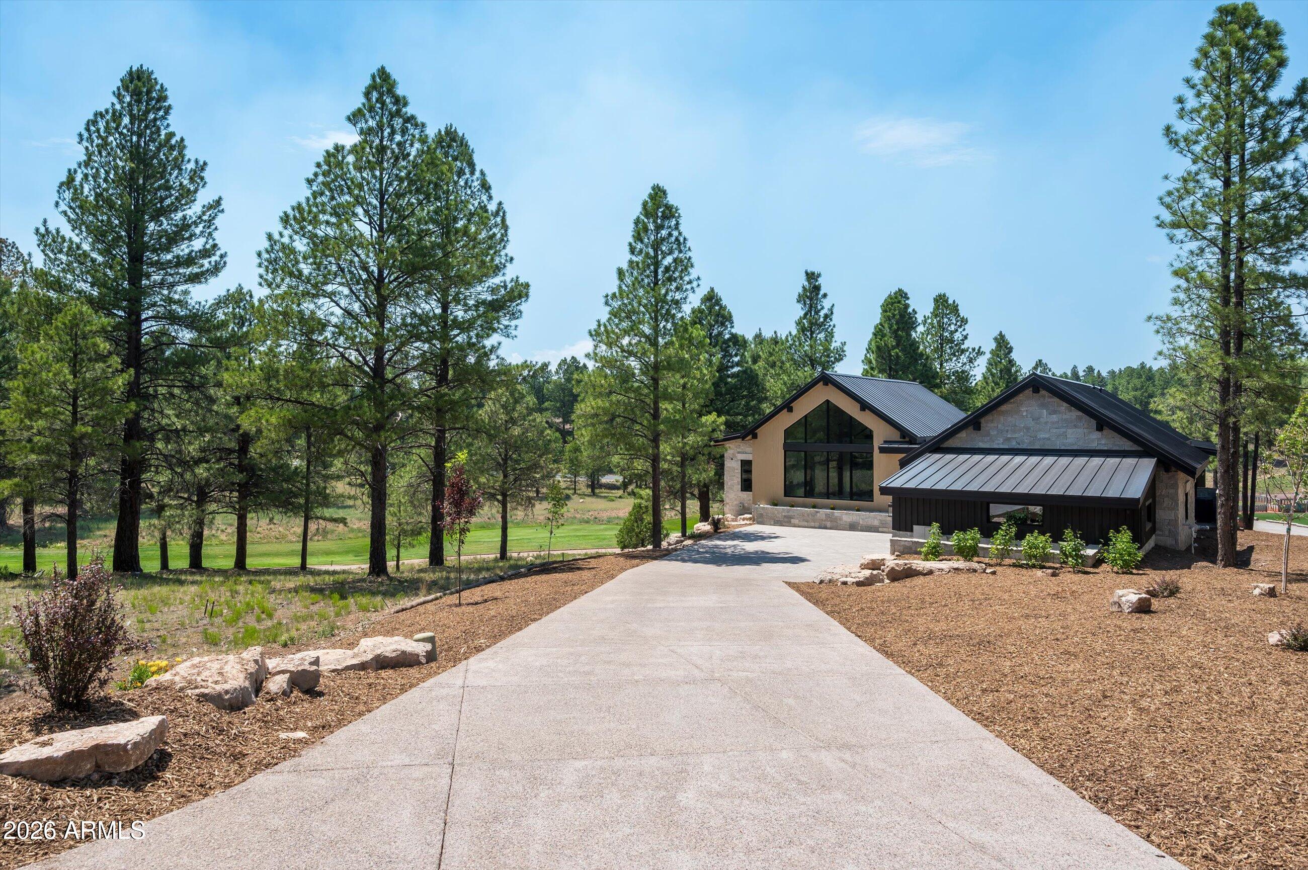 2911 S SOLITAIRES CANYON Drive