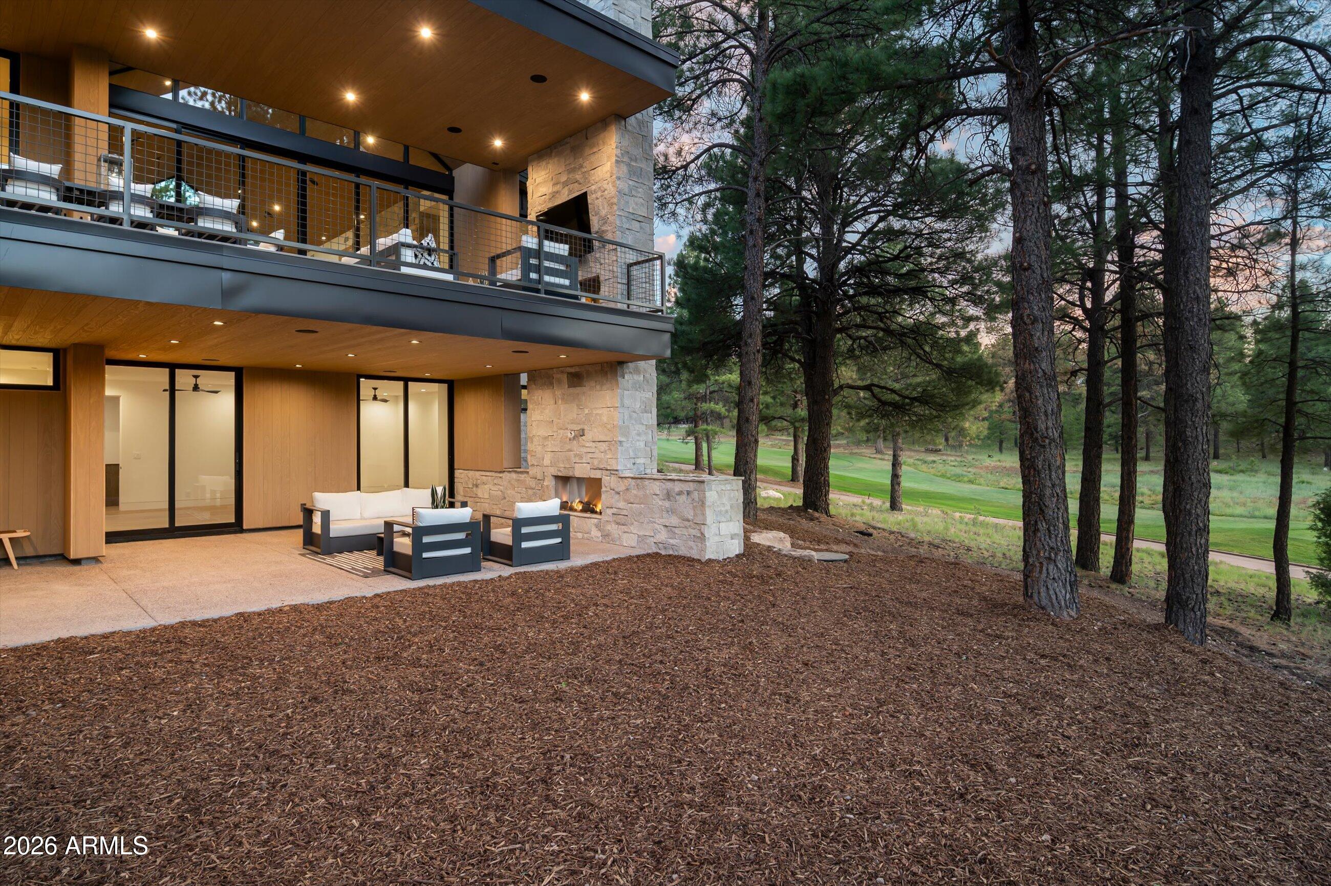 2911 S SOLITAIRES CANYON Drive