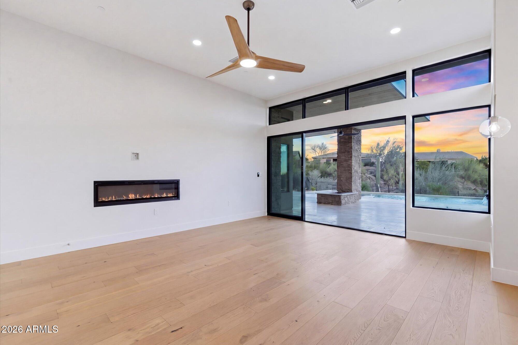 14521 E CORRINE Drive