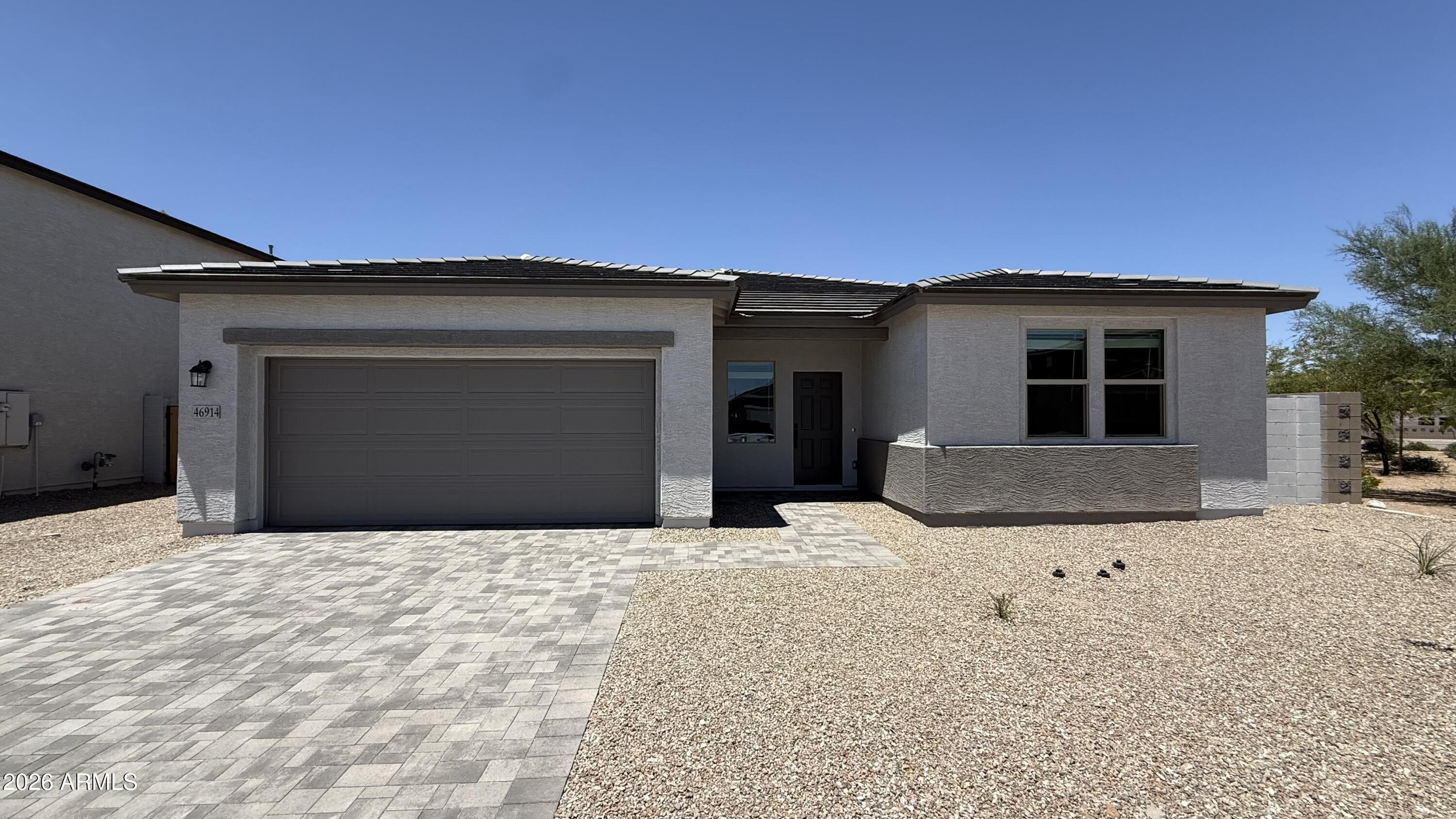 46914 W PECAN WOODS