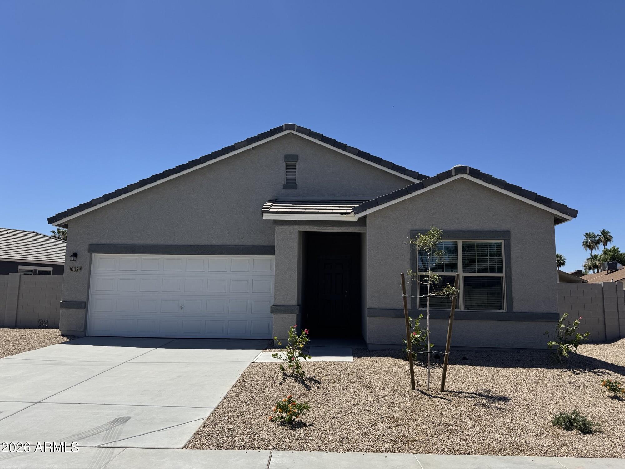 10070 W DEVONSHIRE Avenue
