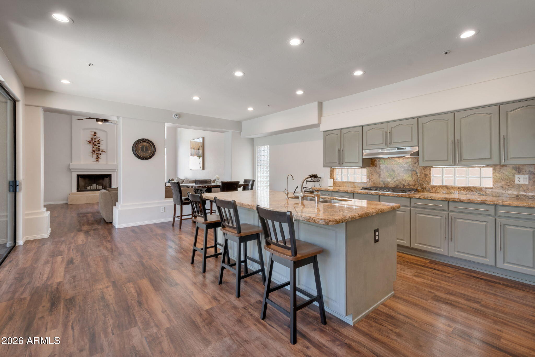 7386 E ONYX Court