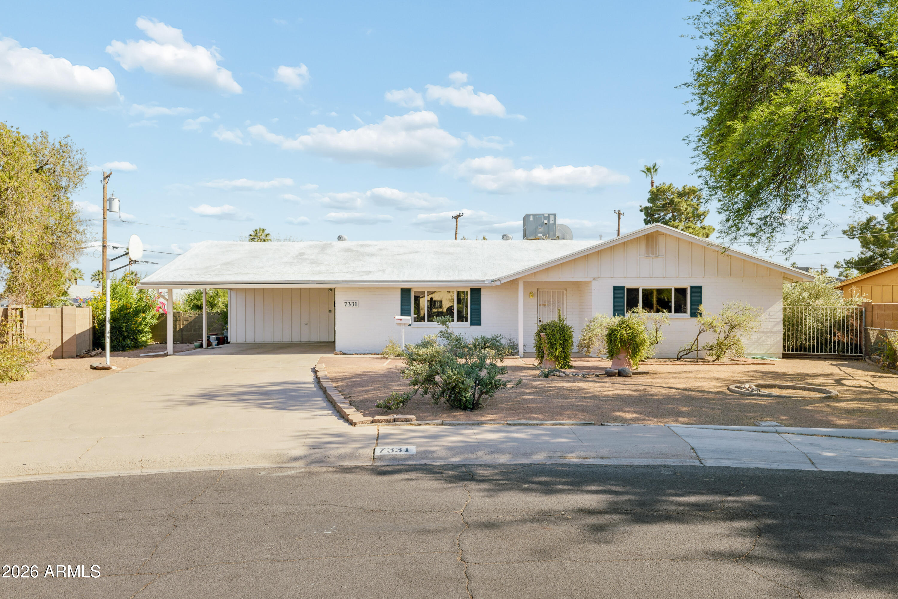 7331 E VILLA Way