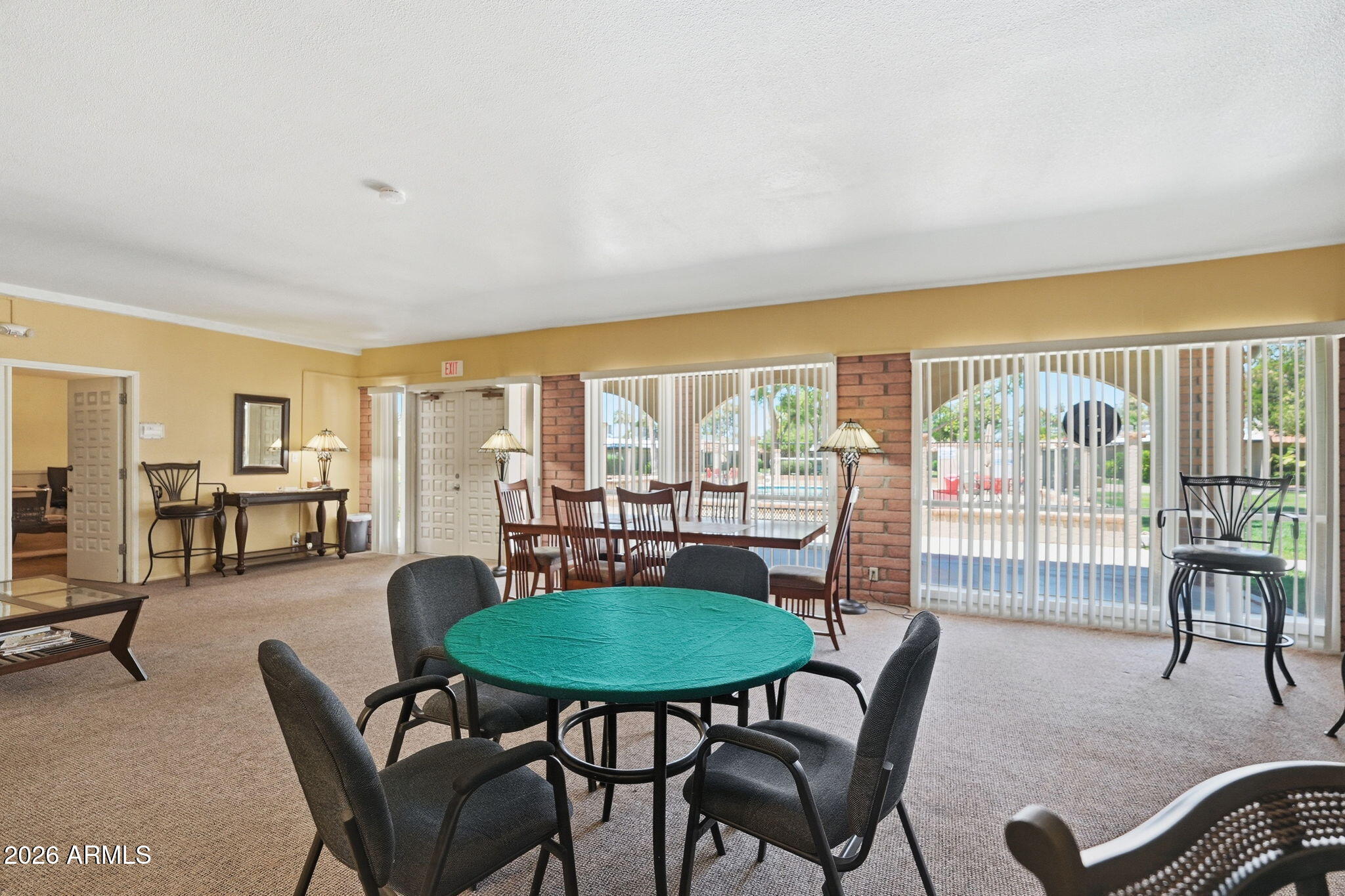 1320 E BETHANY HOME Road 52