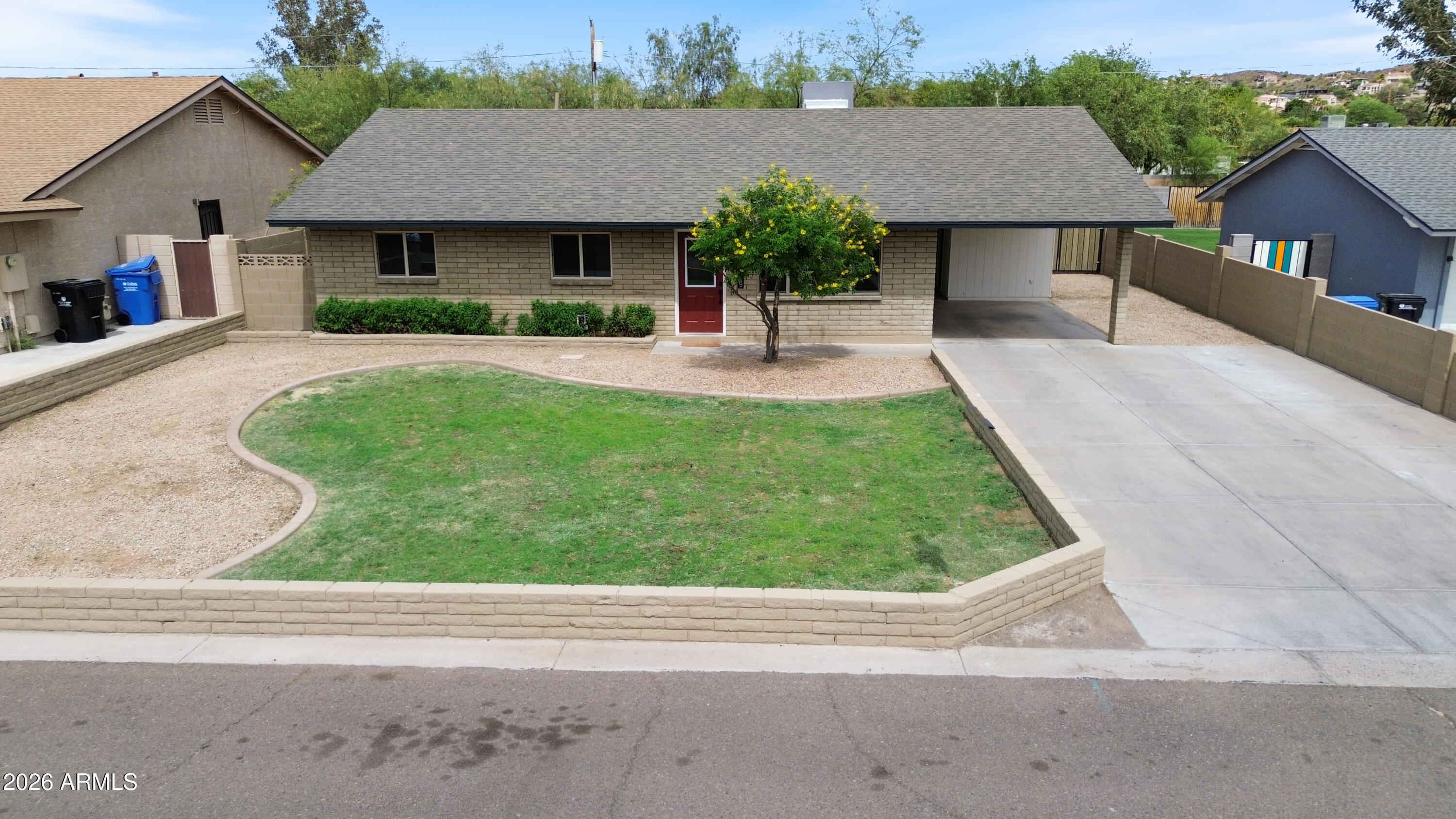13829 N 10TH Place