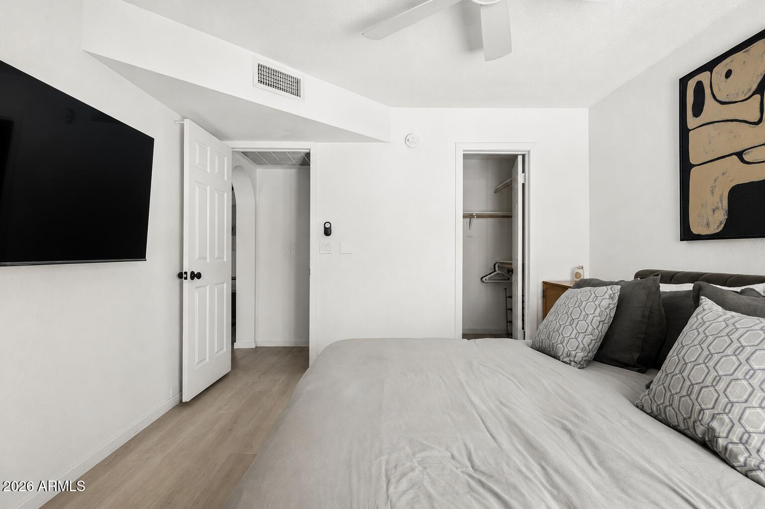 7557 N DREAMY DRAW Drive 275