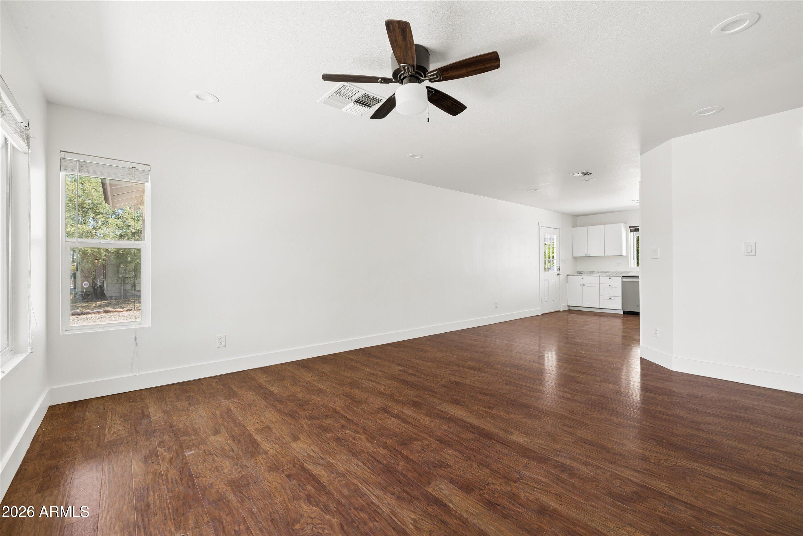 1414 N FRASER Drive