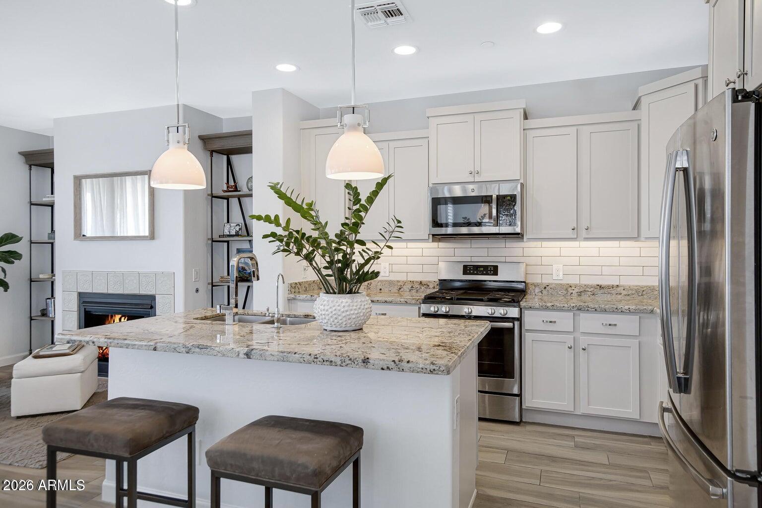 4777 S FULTON RANCH Boulevard 2033