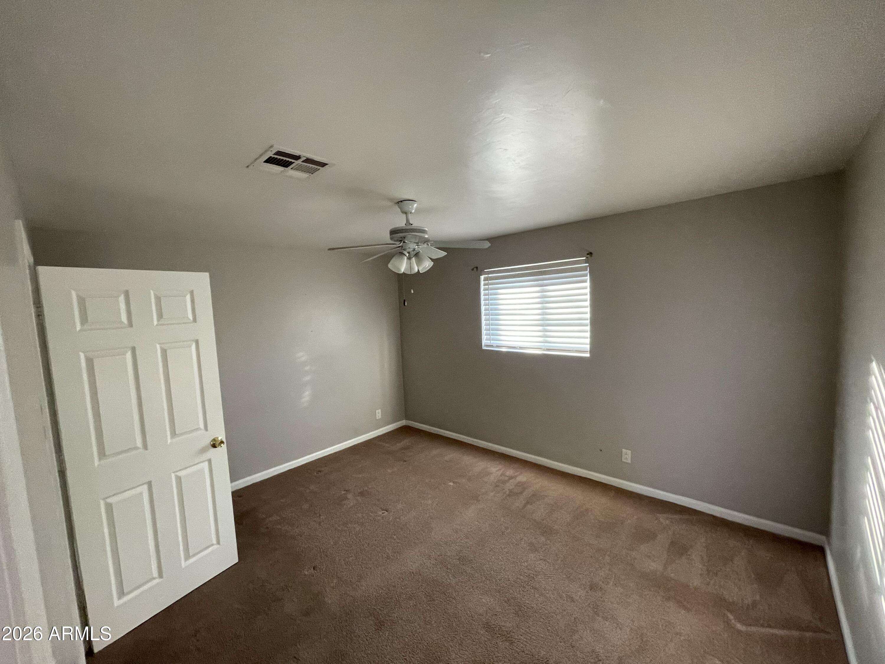 1328 W COCHISE Drive