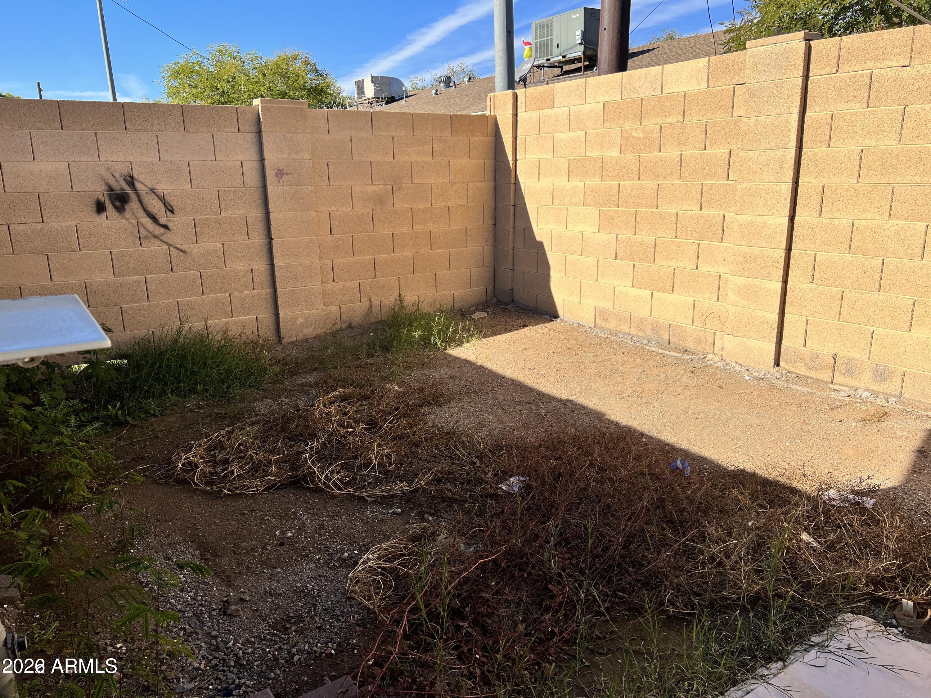 1328 W COCHISE Drive