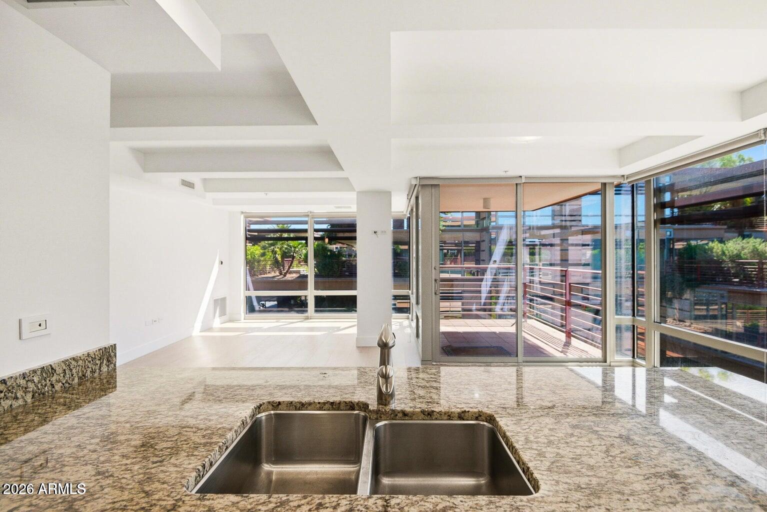 7131 E RANCHO VISTA Drive 6001