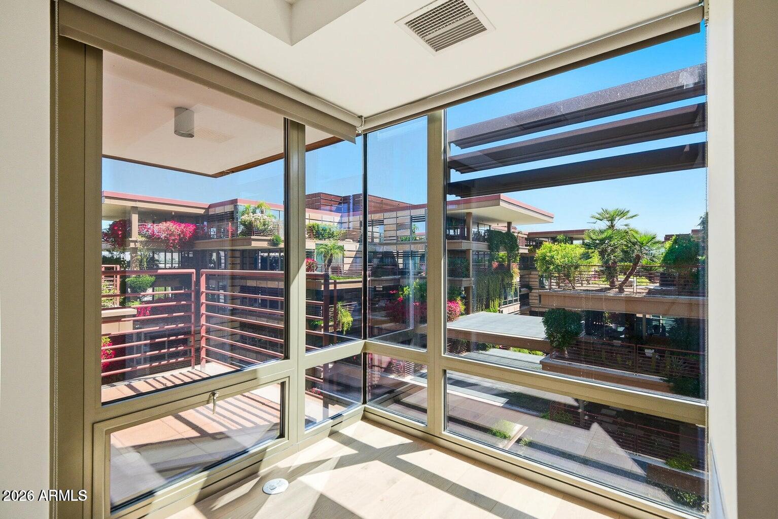 7131 E RANCHO VISTA Drive 6001