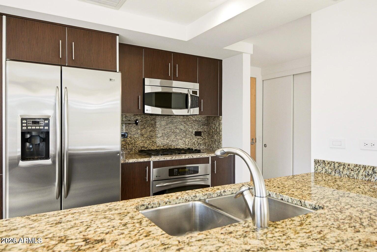 7131 E RANCHO VISTA Drive 6001
