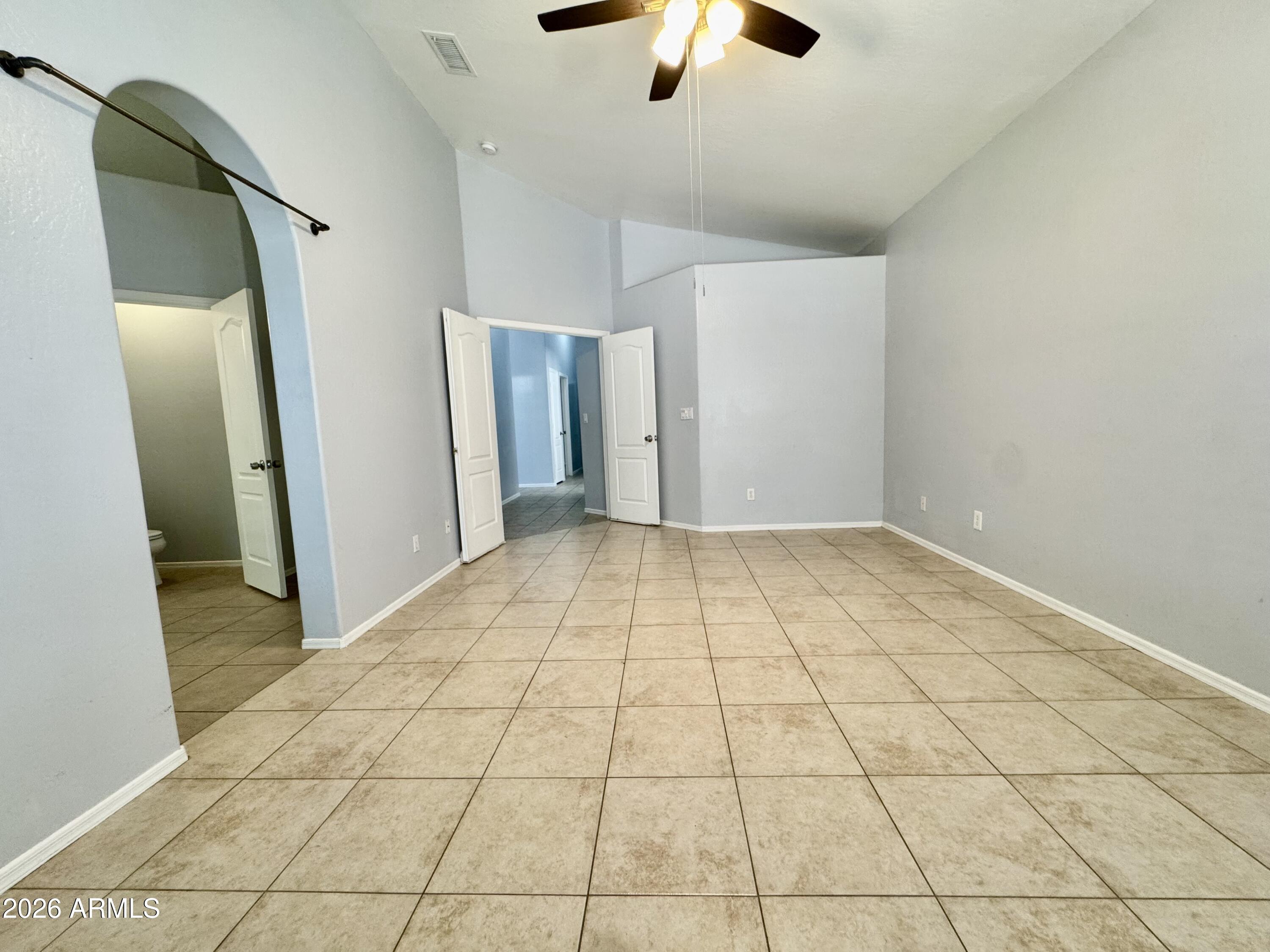 16401 N 39TH Place