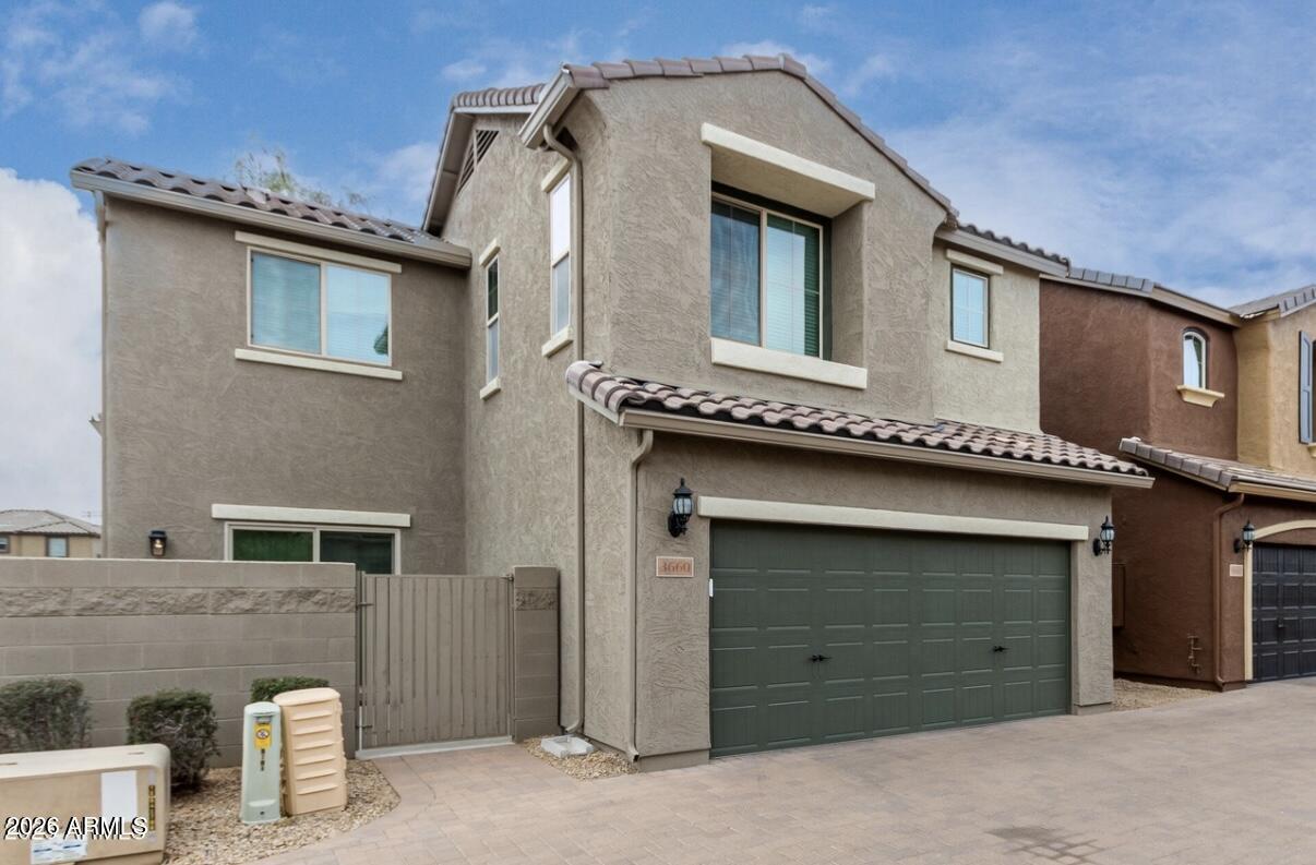 3660 E Zachary Drive