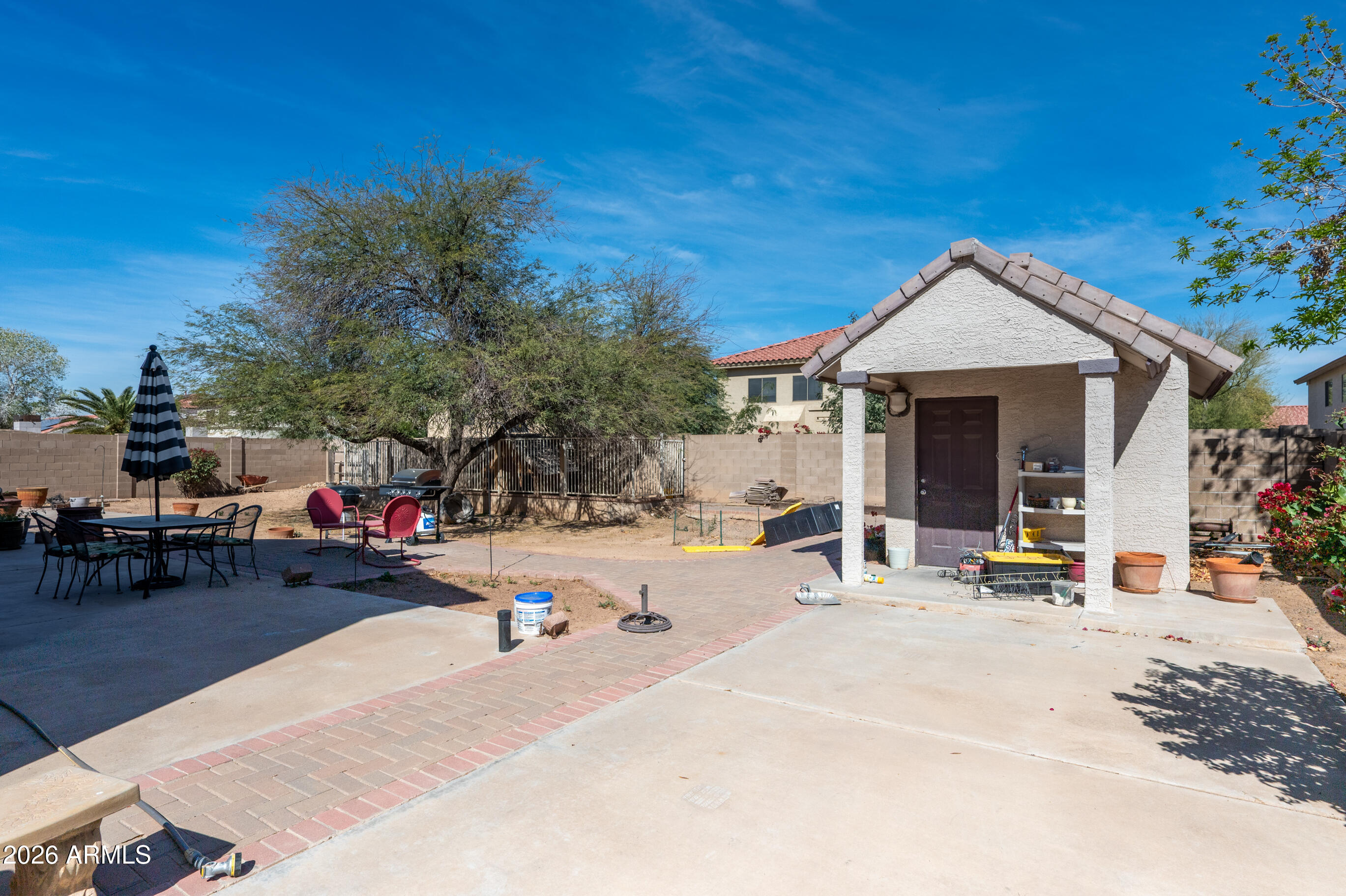 5010 W Gwen Street