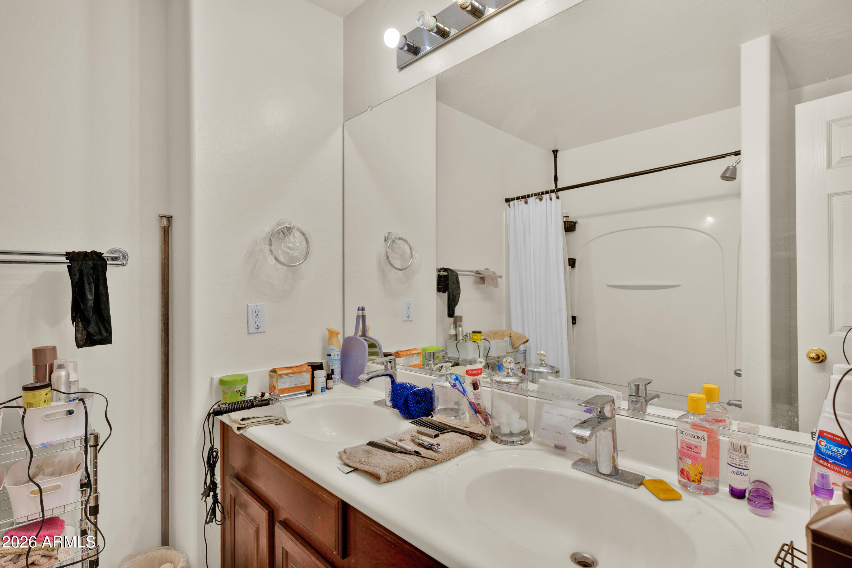 5010 W Gwen Street
