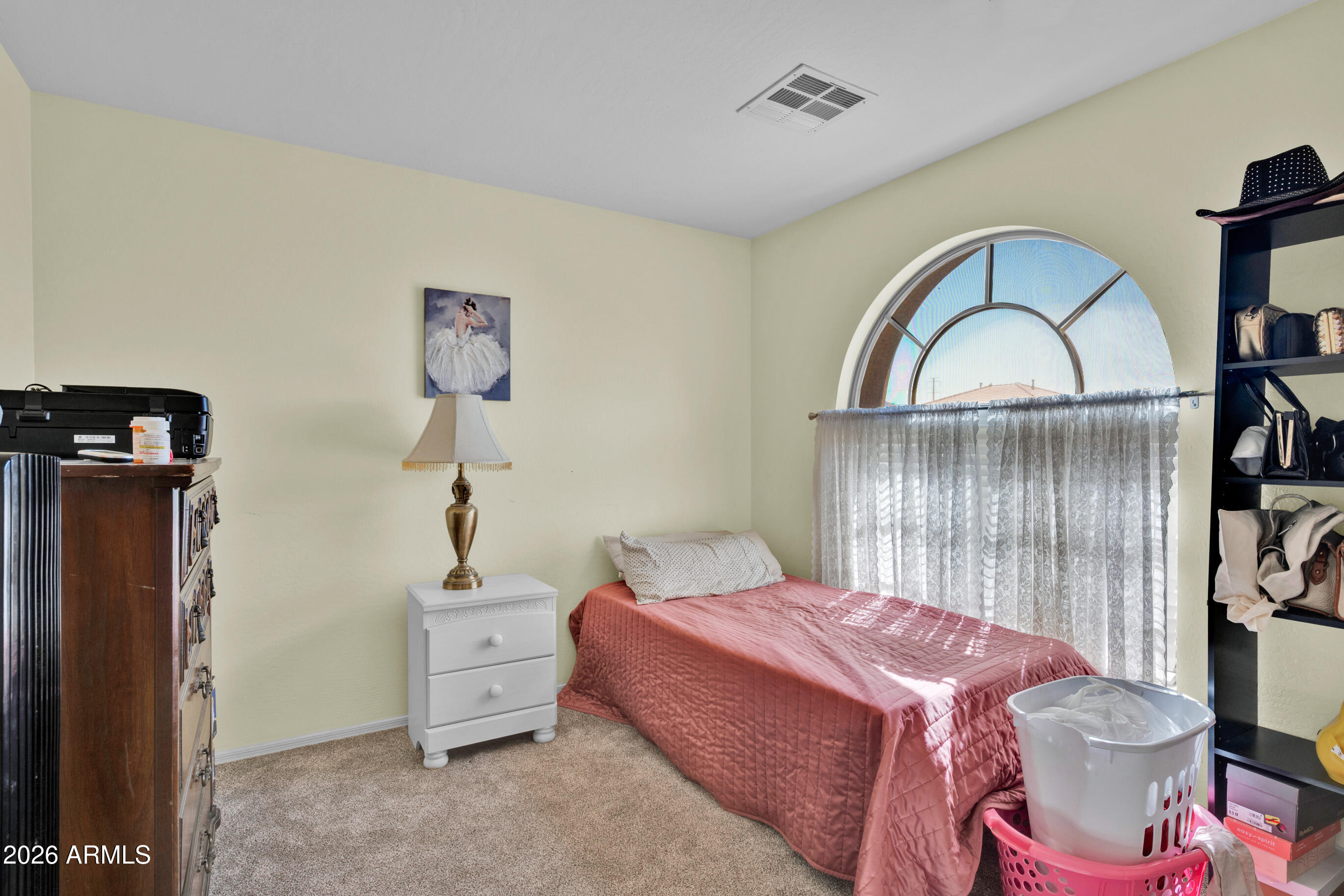 5010 W Gwen Street