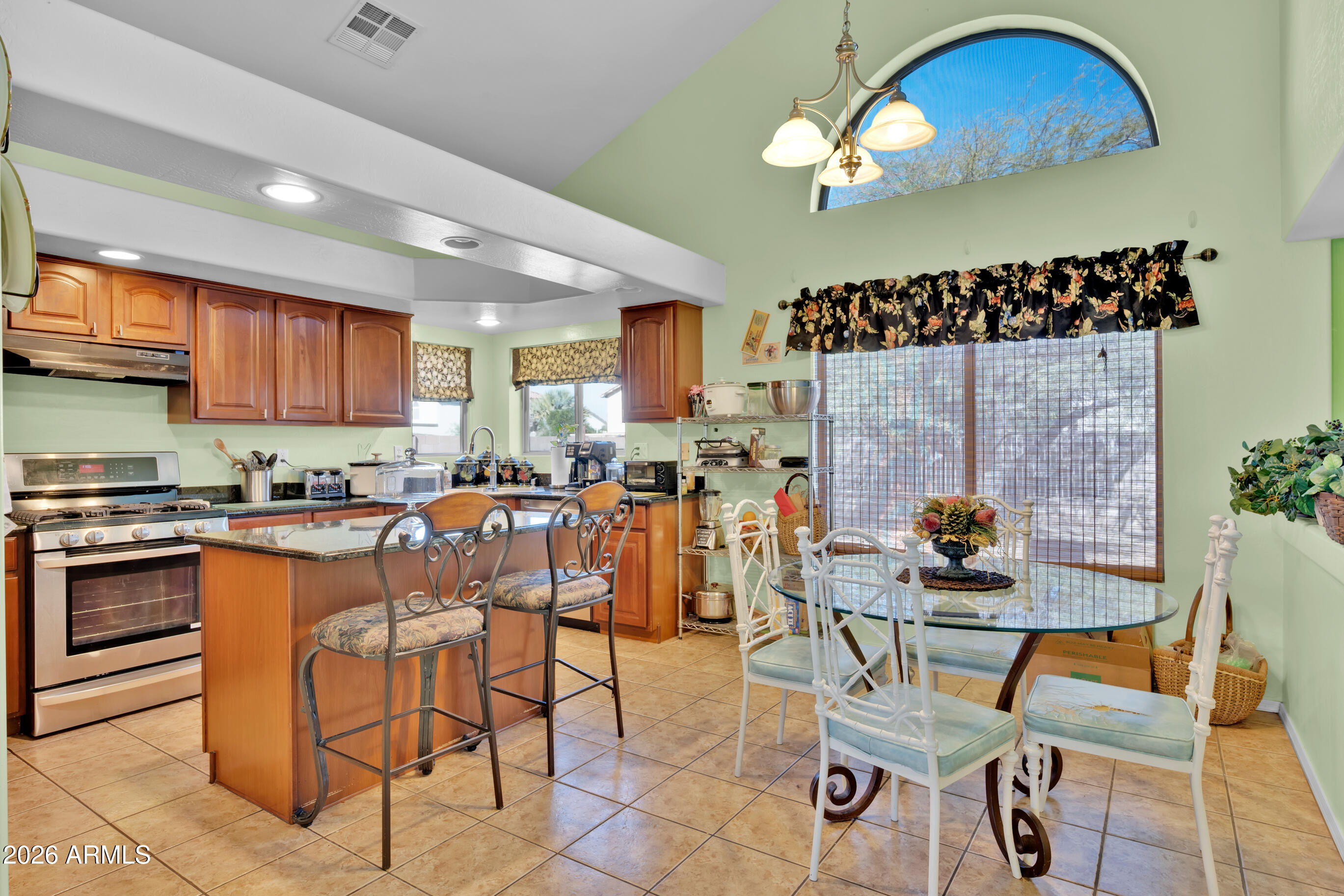 5010 W Gwen Street