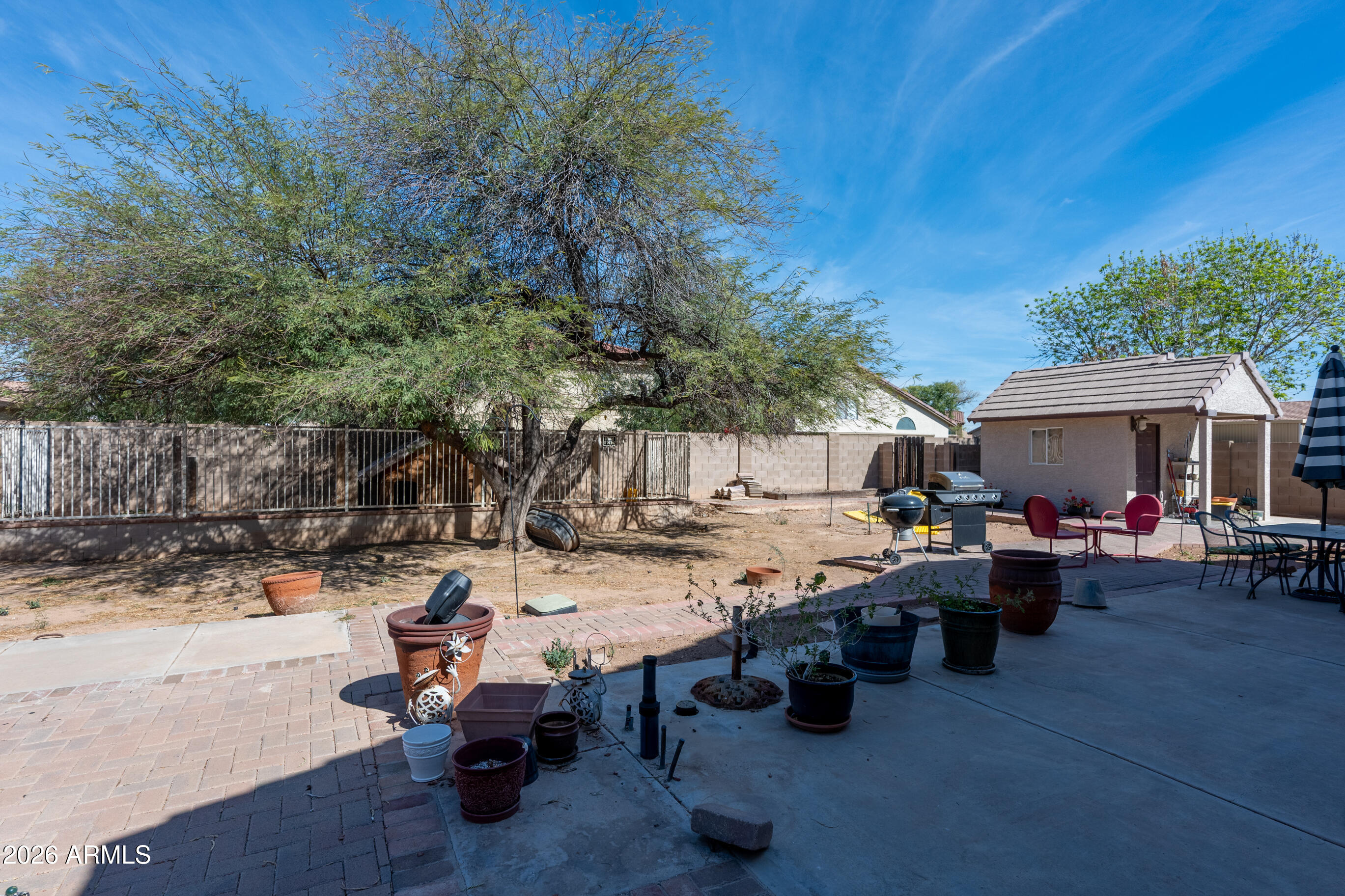5010 W Gwen Street