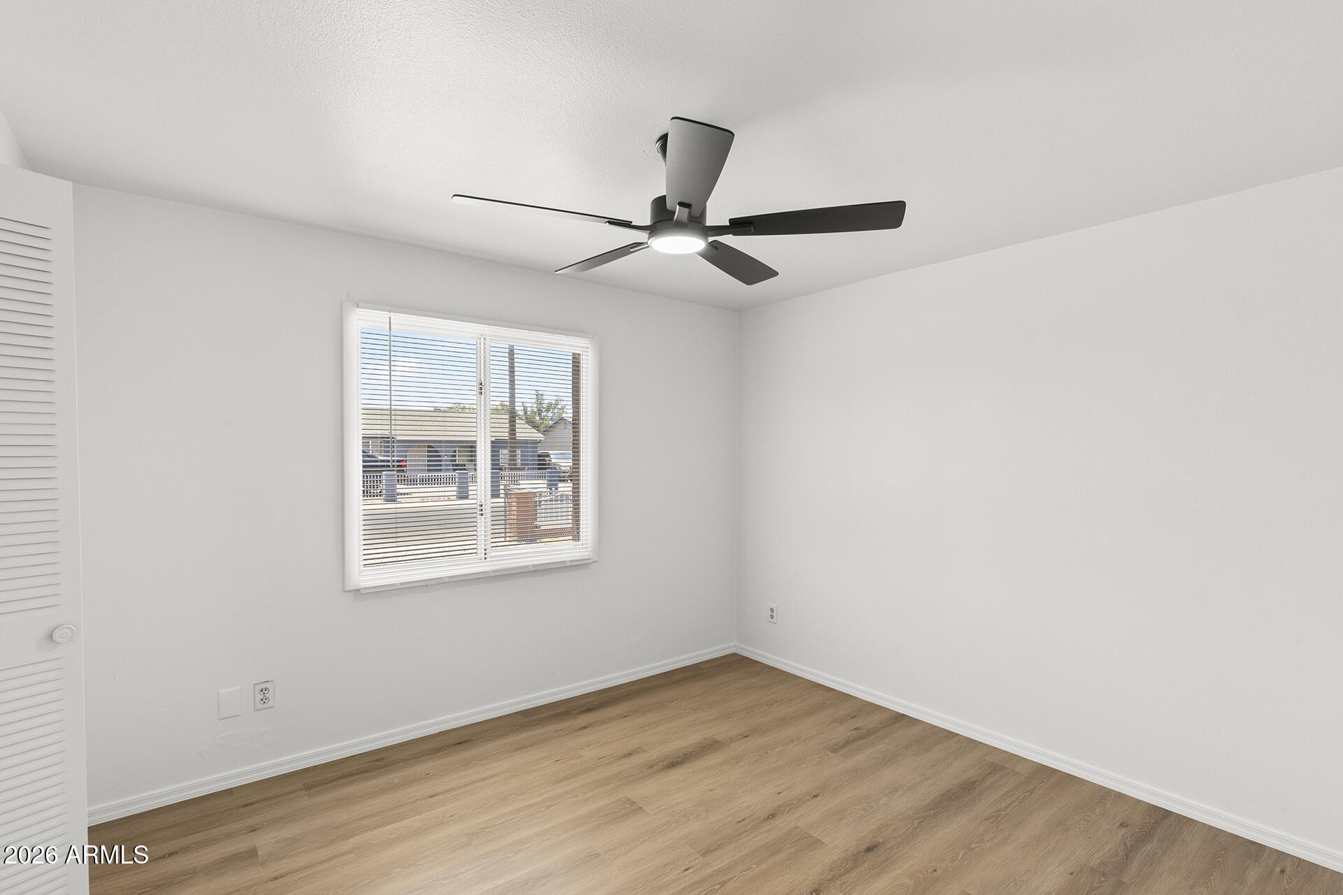 6964 W HUBBELL Street