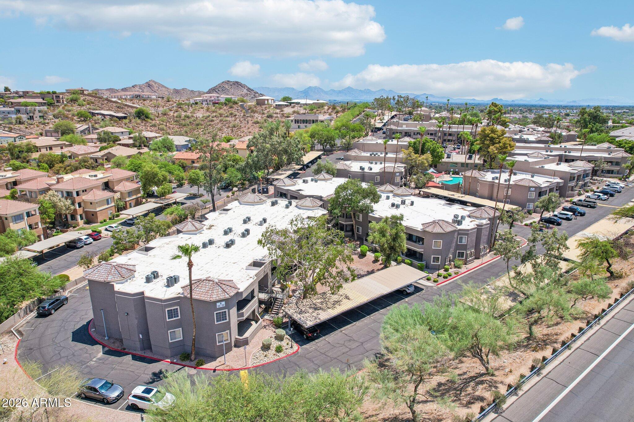 1720 E THUNDERBIRD Road 1086