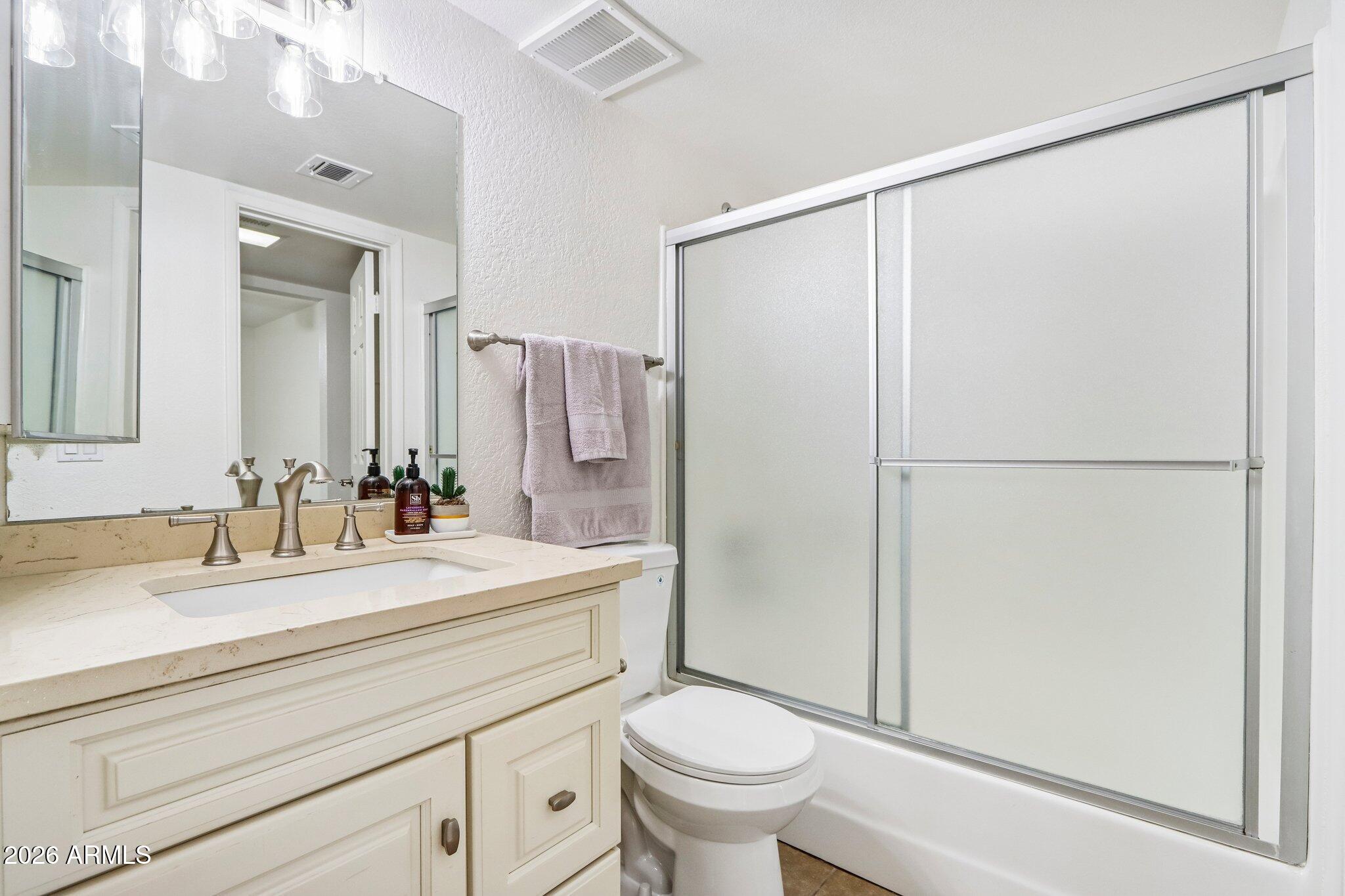 1720 E THUNDERBIRD Road 1086