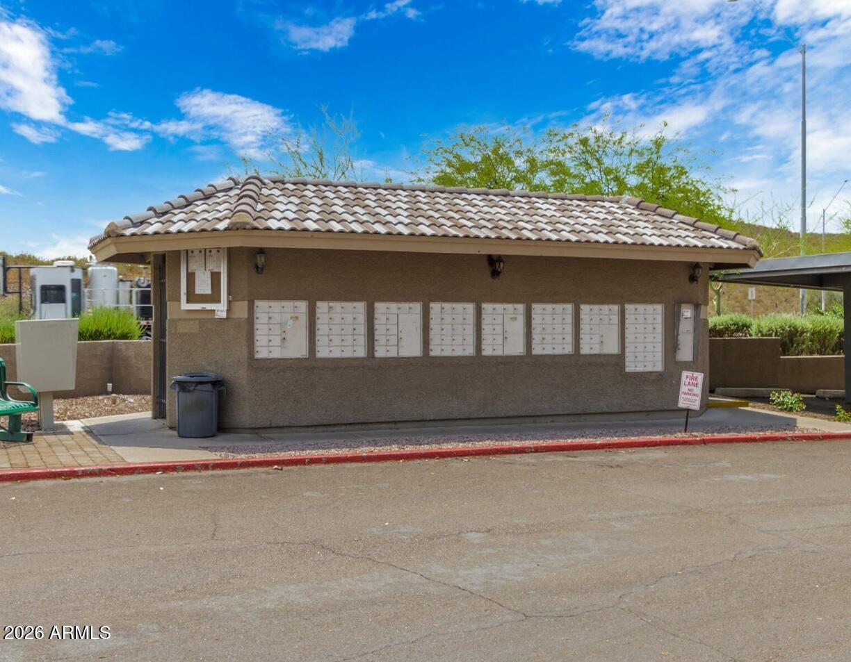 1720 E THUNDERBIRD Road 1086