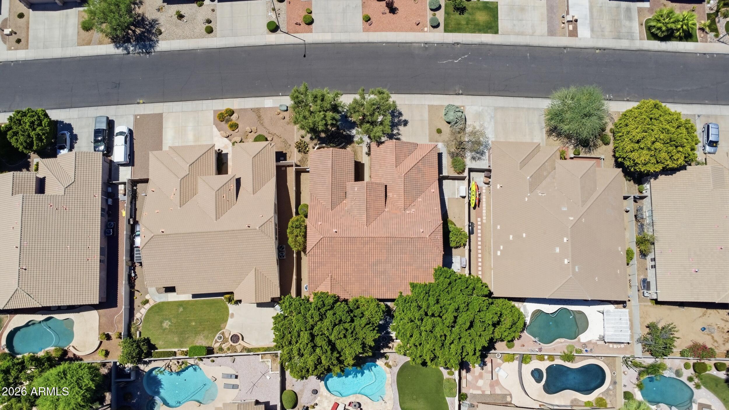 8056 W LOUISE Drive