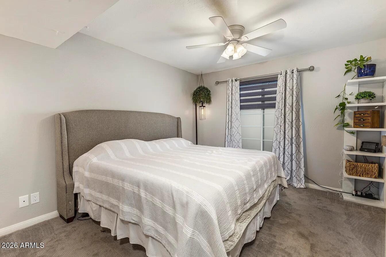 5402 E Windsor Avenue Unit 17