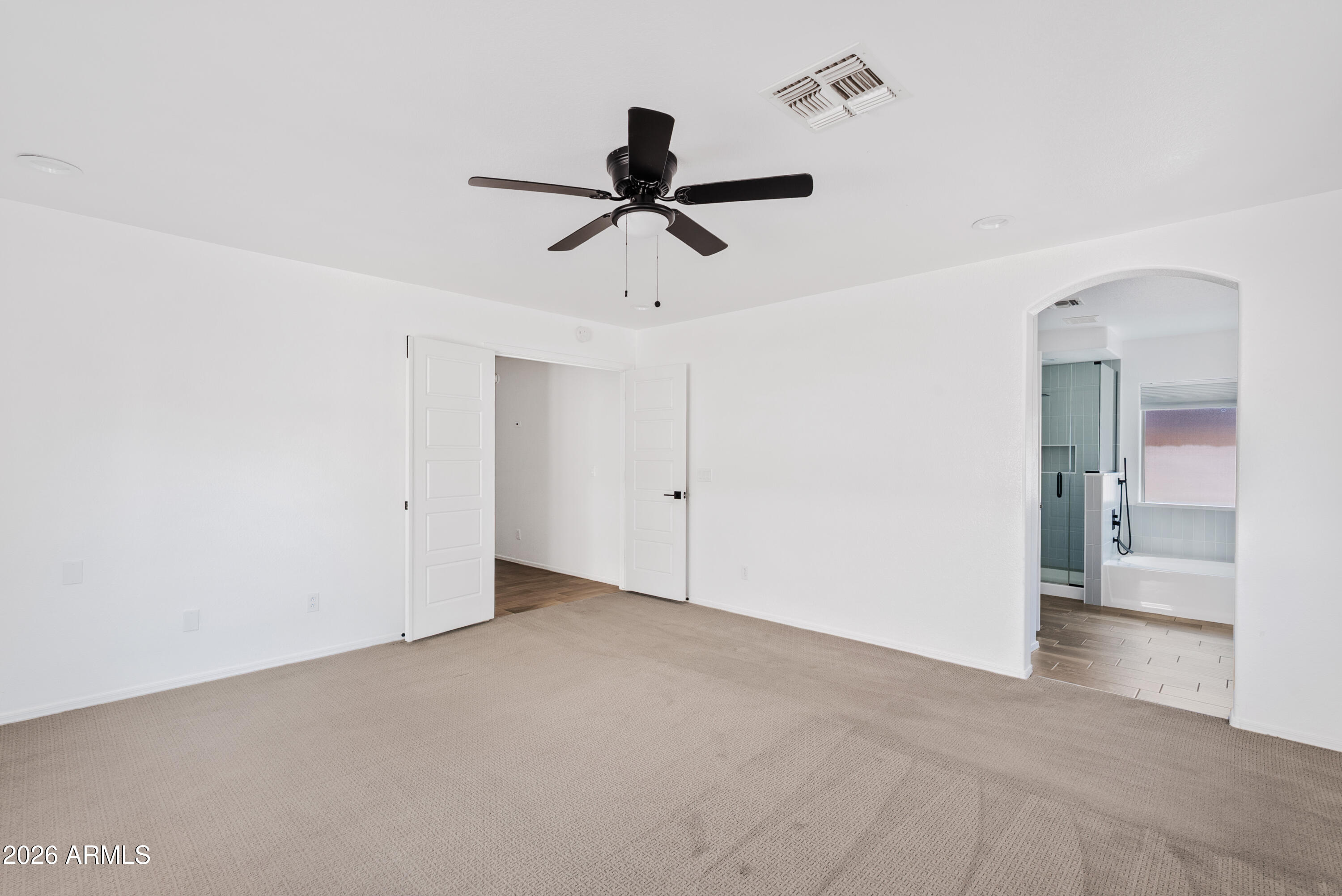 6536 W DESERT HOLLOW Drive