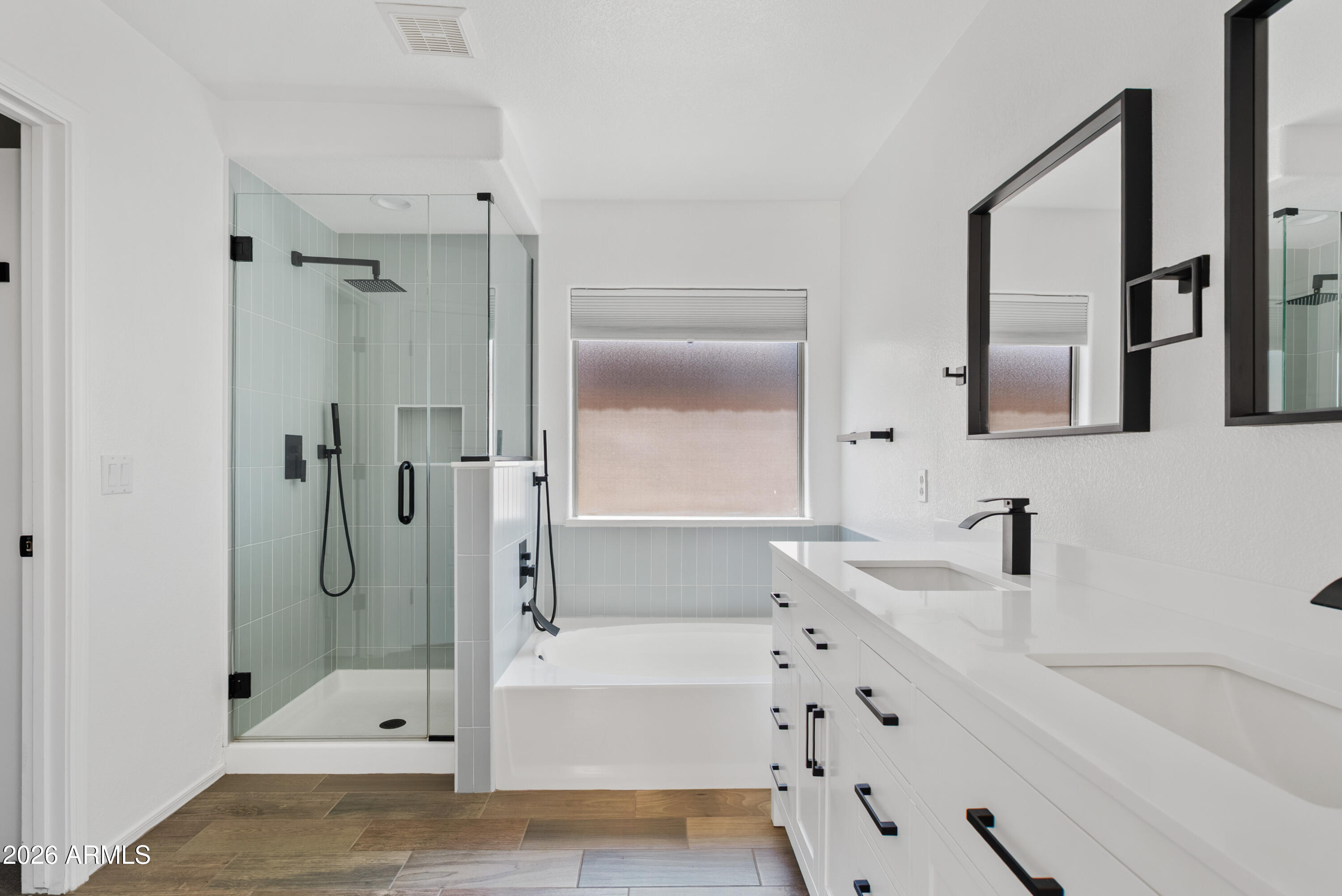 6536 W DESERT HOLLOW Drive