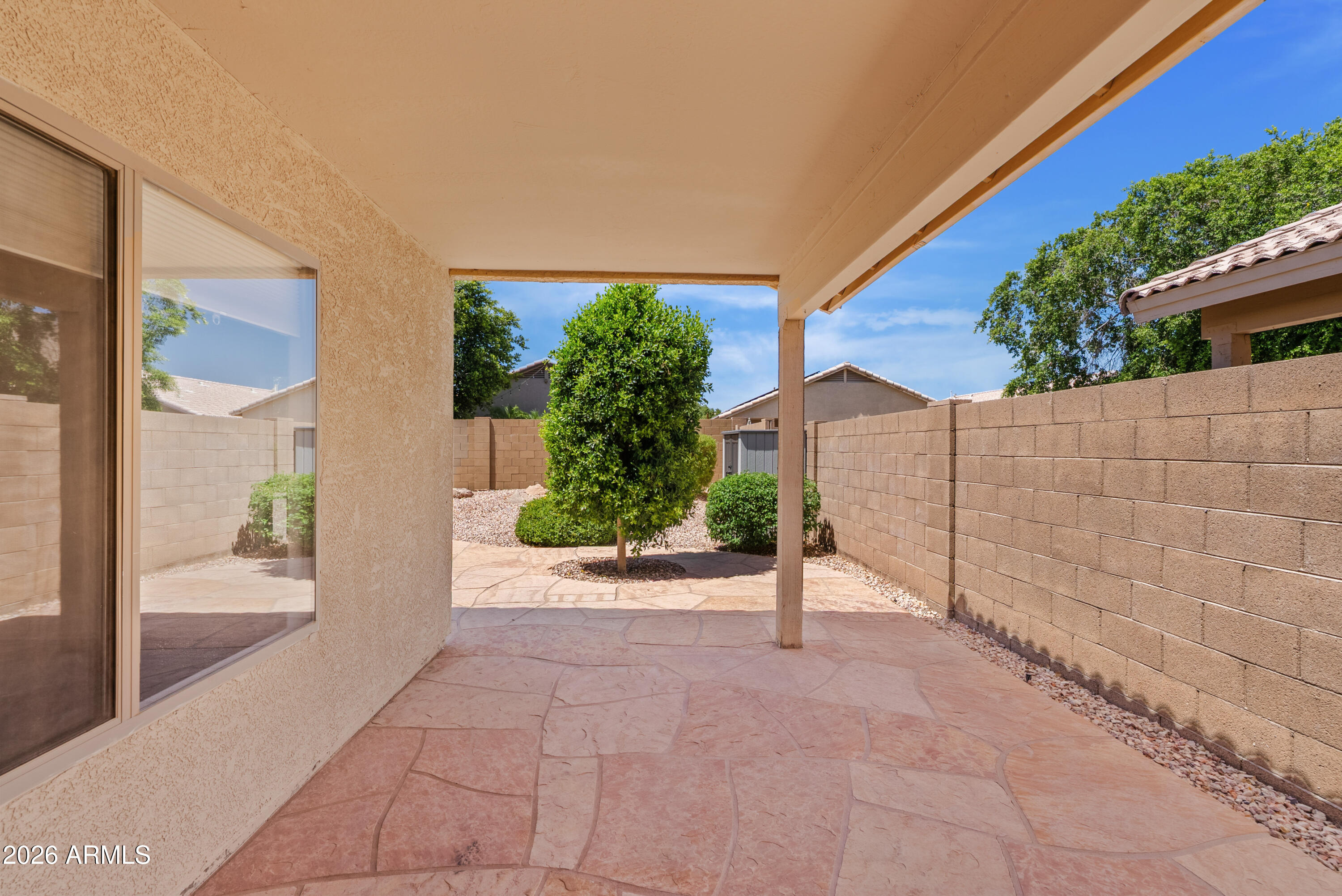 6536 W DESERT HOLLOW Drive
