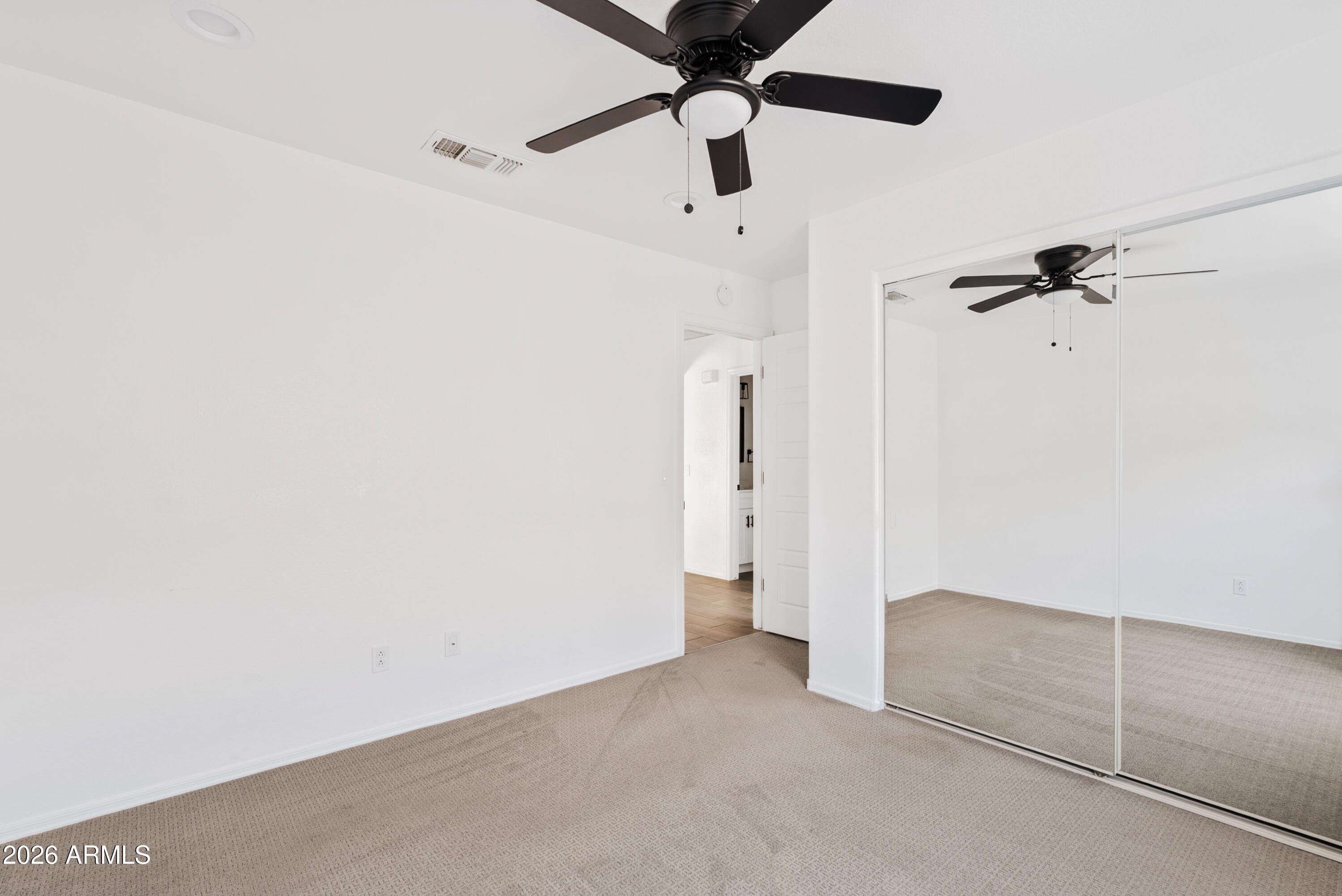 6536 W DESERT HOLLOW Drive