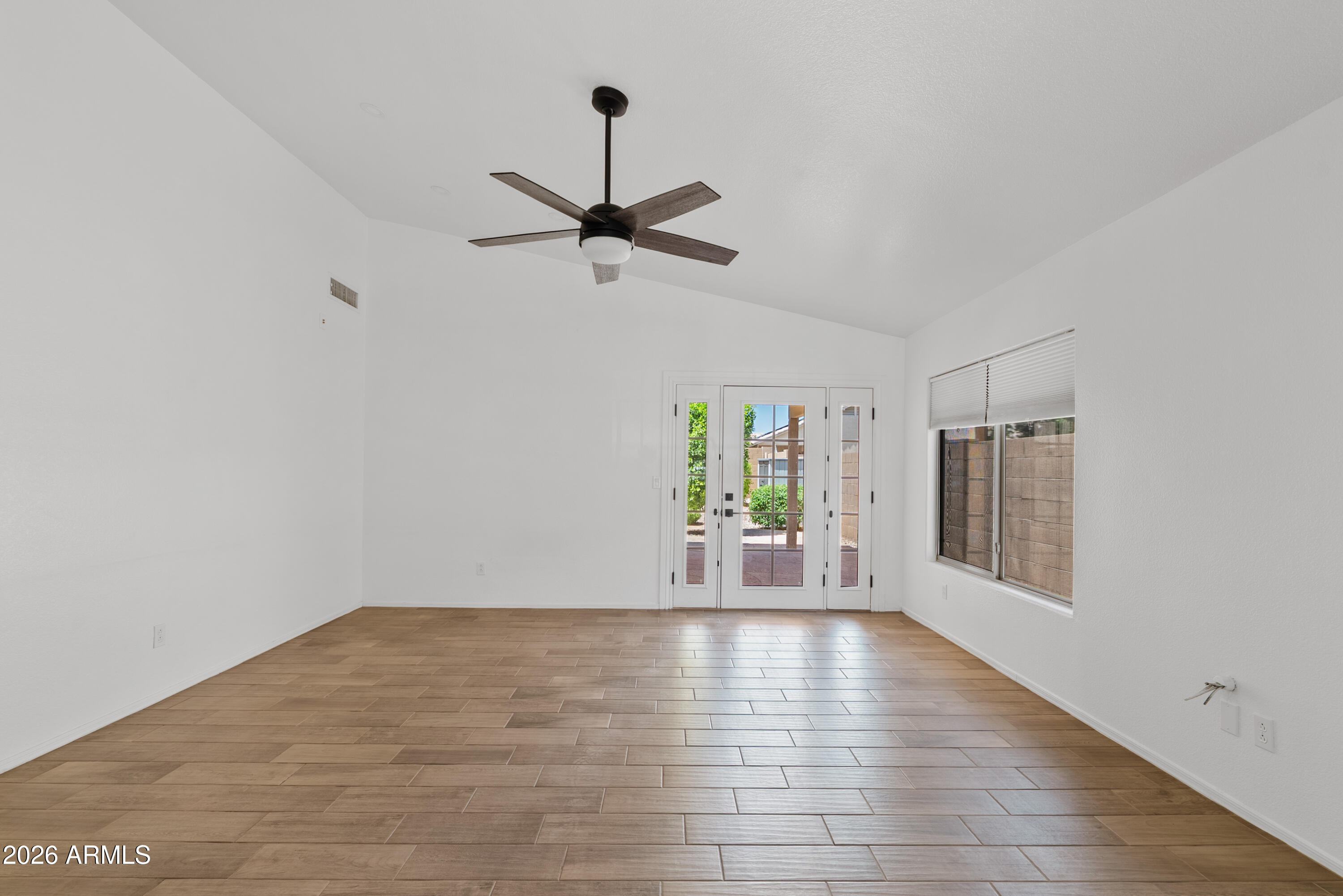 6536 W DESERT HOLLOW Drive