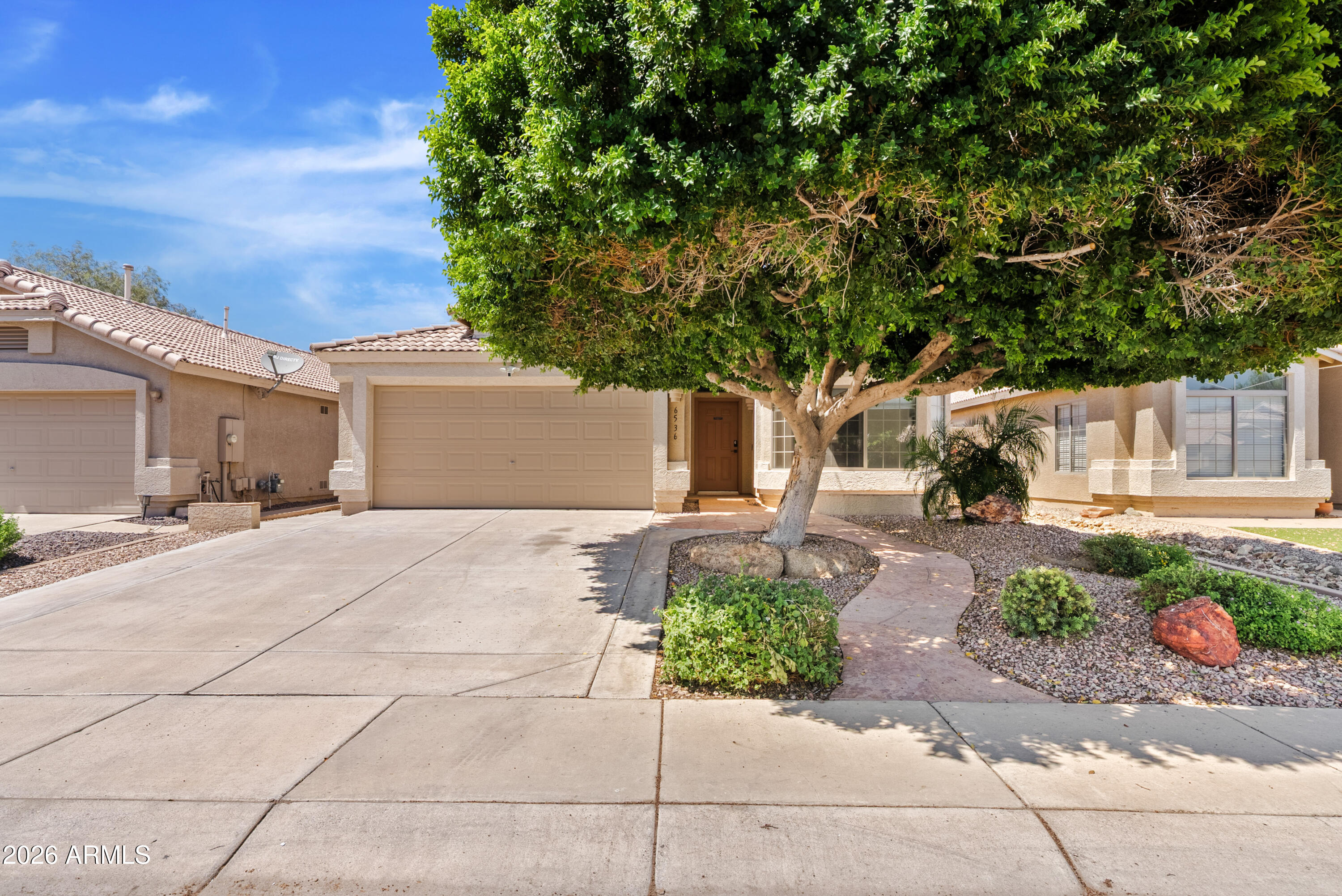 6536 W DESERT HOLLOW Drive