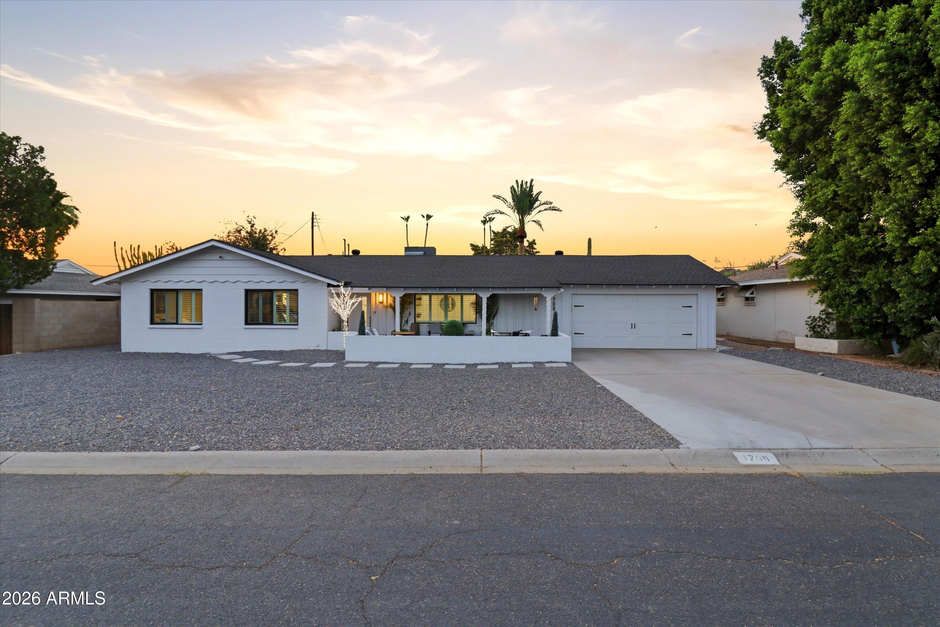 1708 E MCLELLAN Boulevard