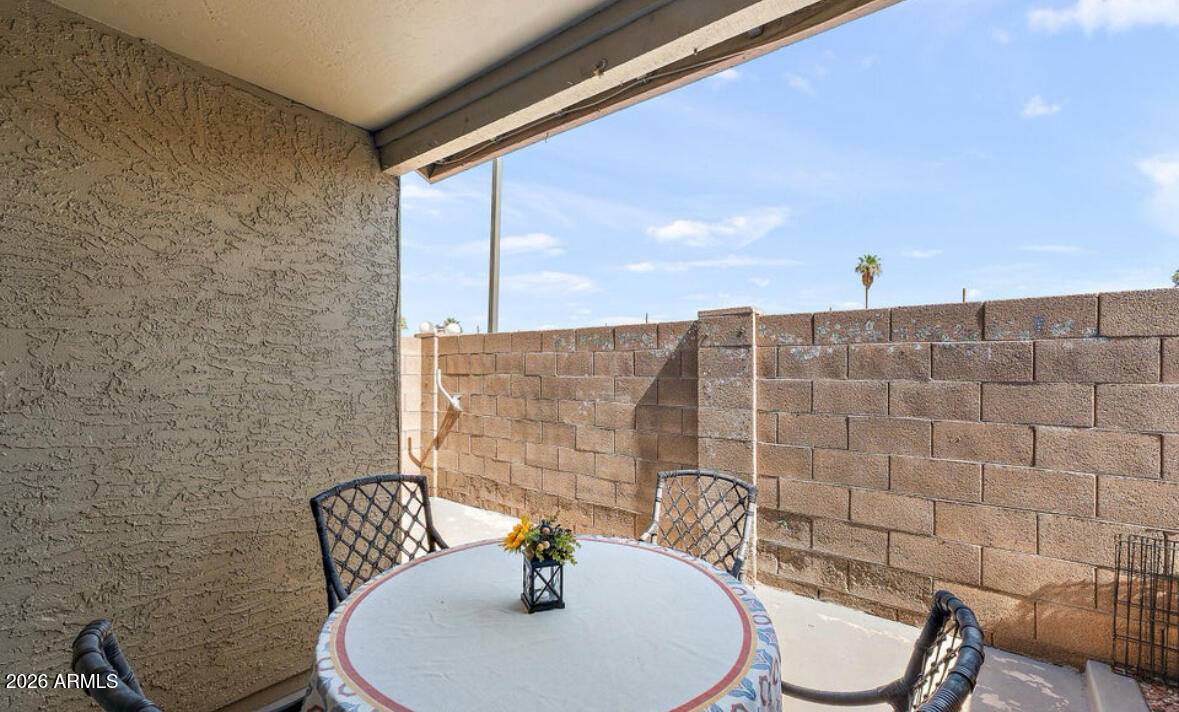 222 W BROWN Road 57