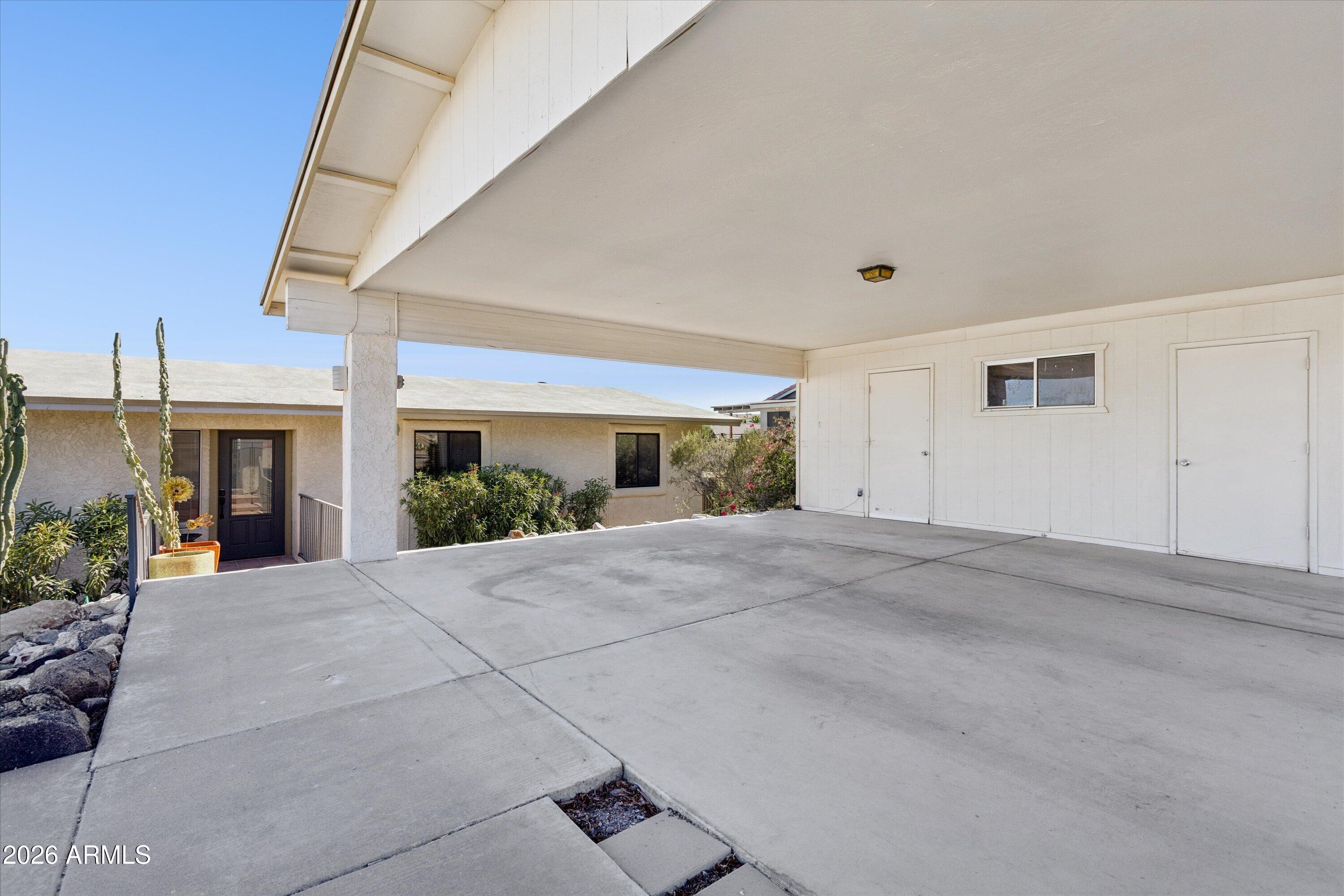 15609 E MUSTANG Drive