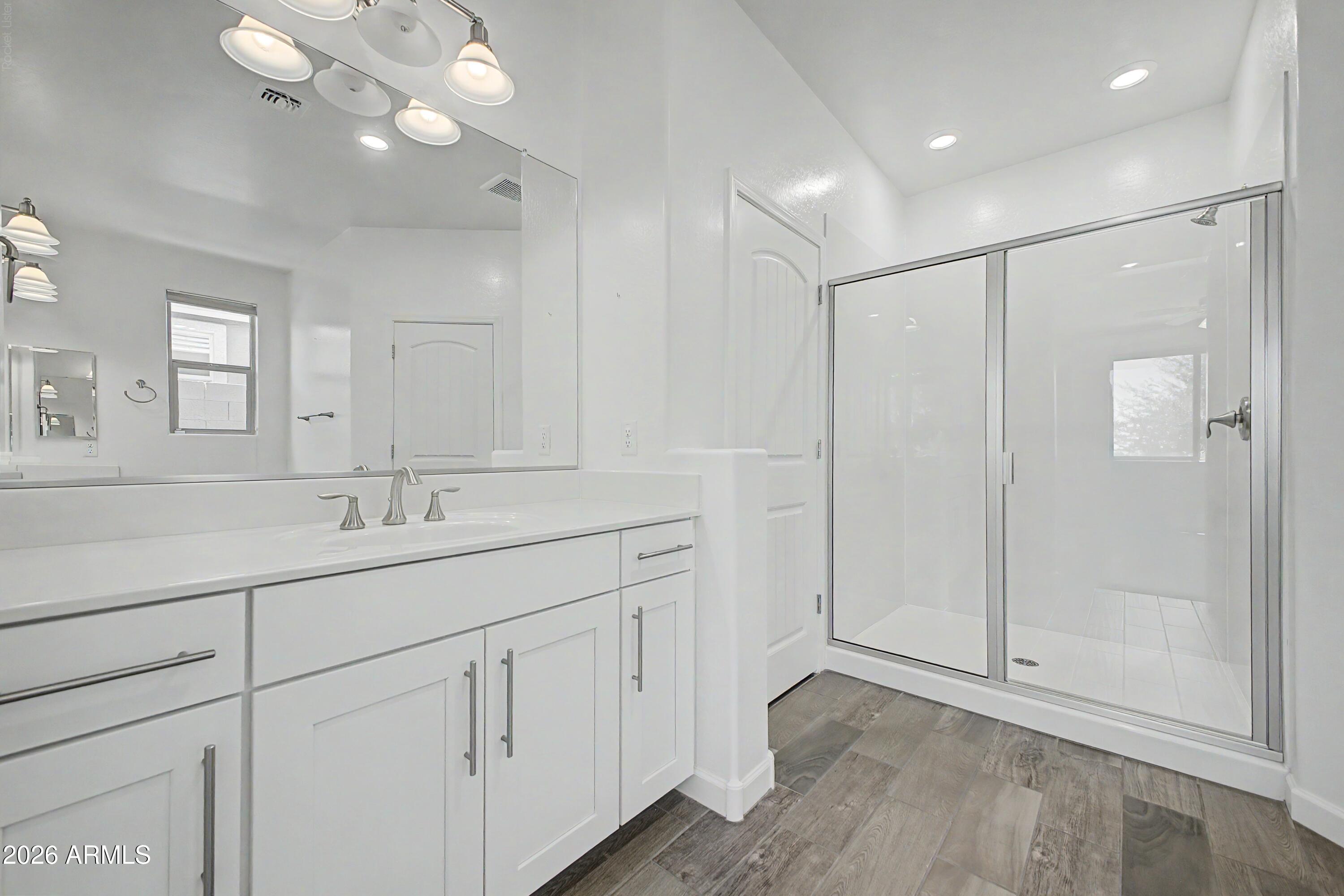 4105 E HOOT OWL Trail