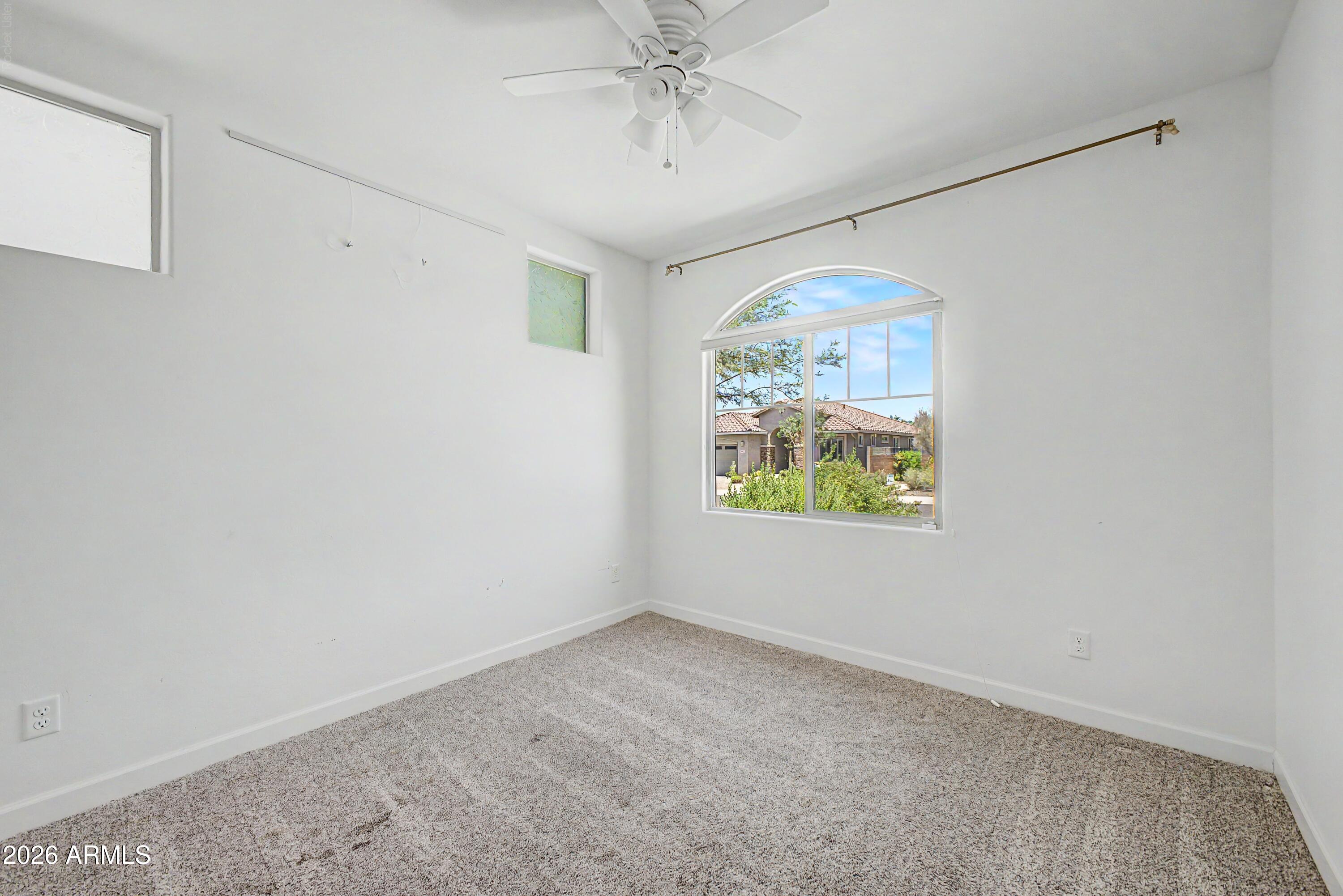 4105 E HOOT OWL Trail