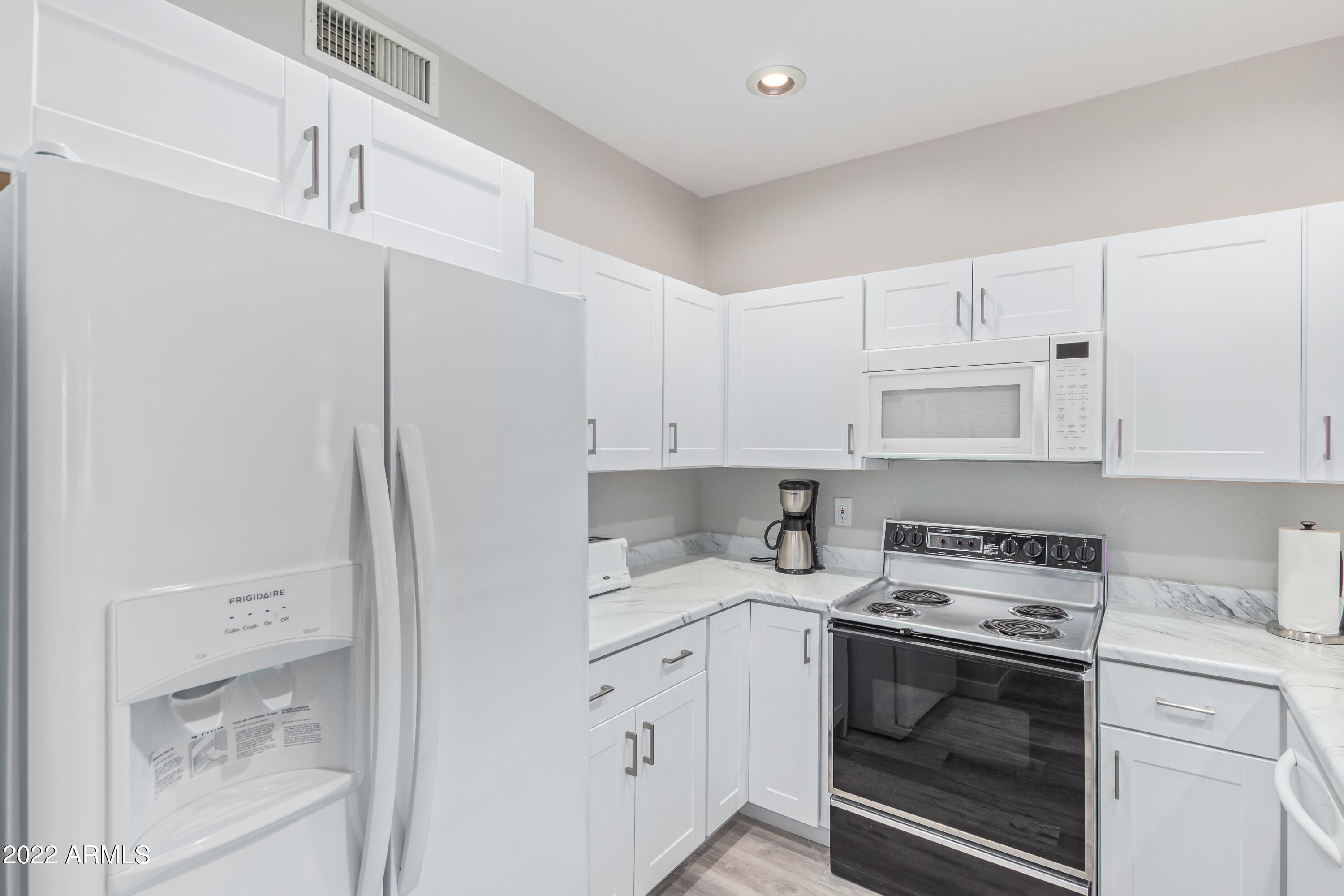 7700 E GAINEY RANCH Road 101
