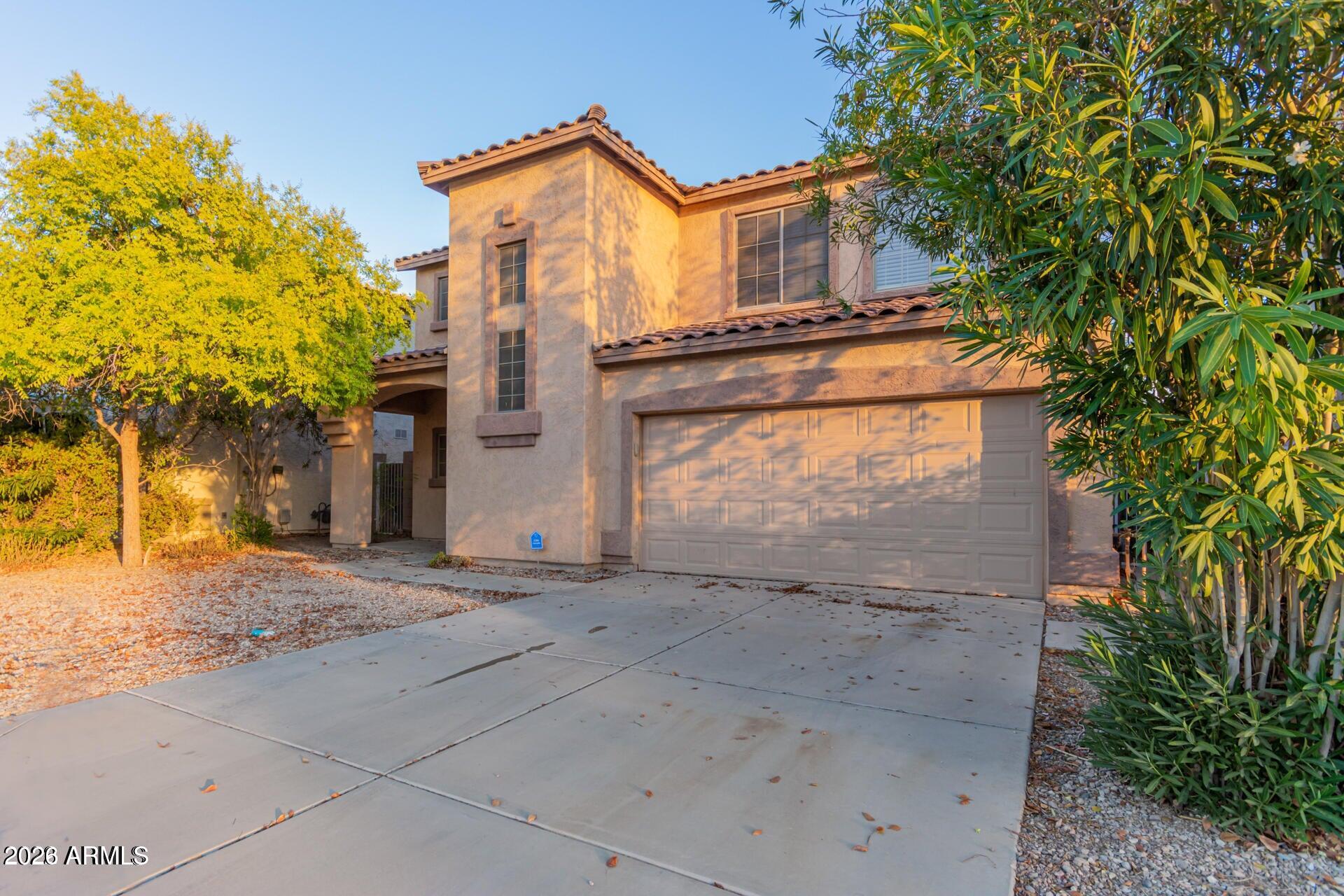 2739 E INDIAN WELLS Place