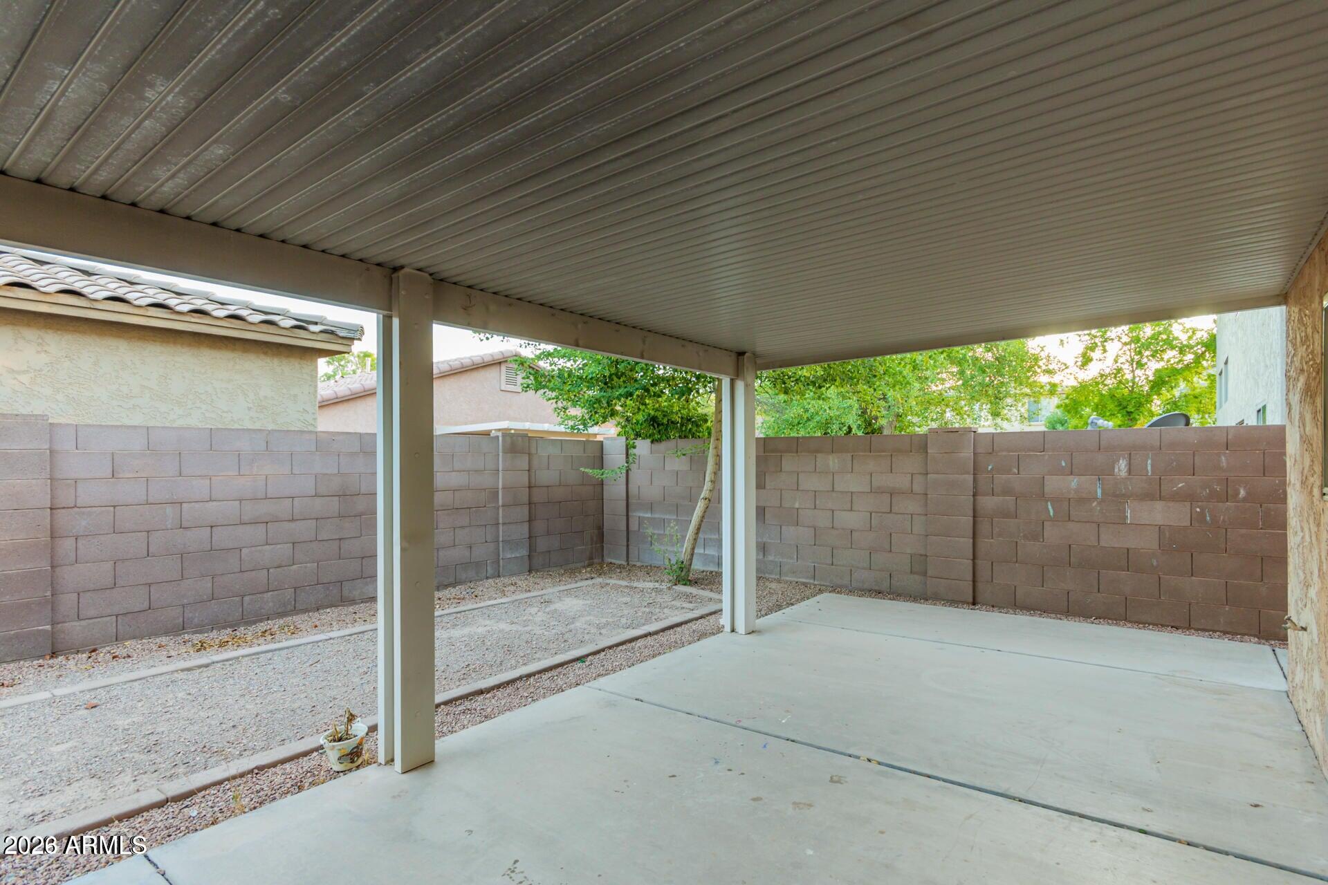 2739 E INDIAN WELLS Place