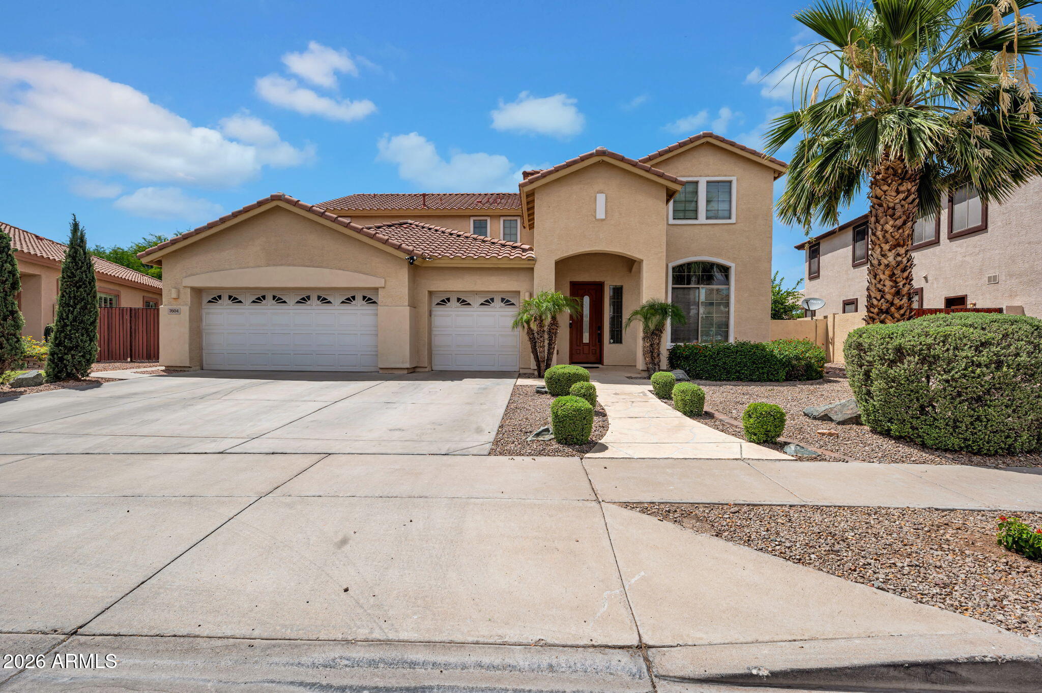 7604 N 87TH Drive