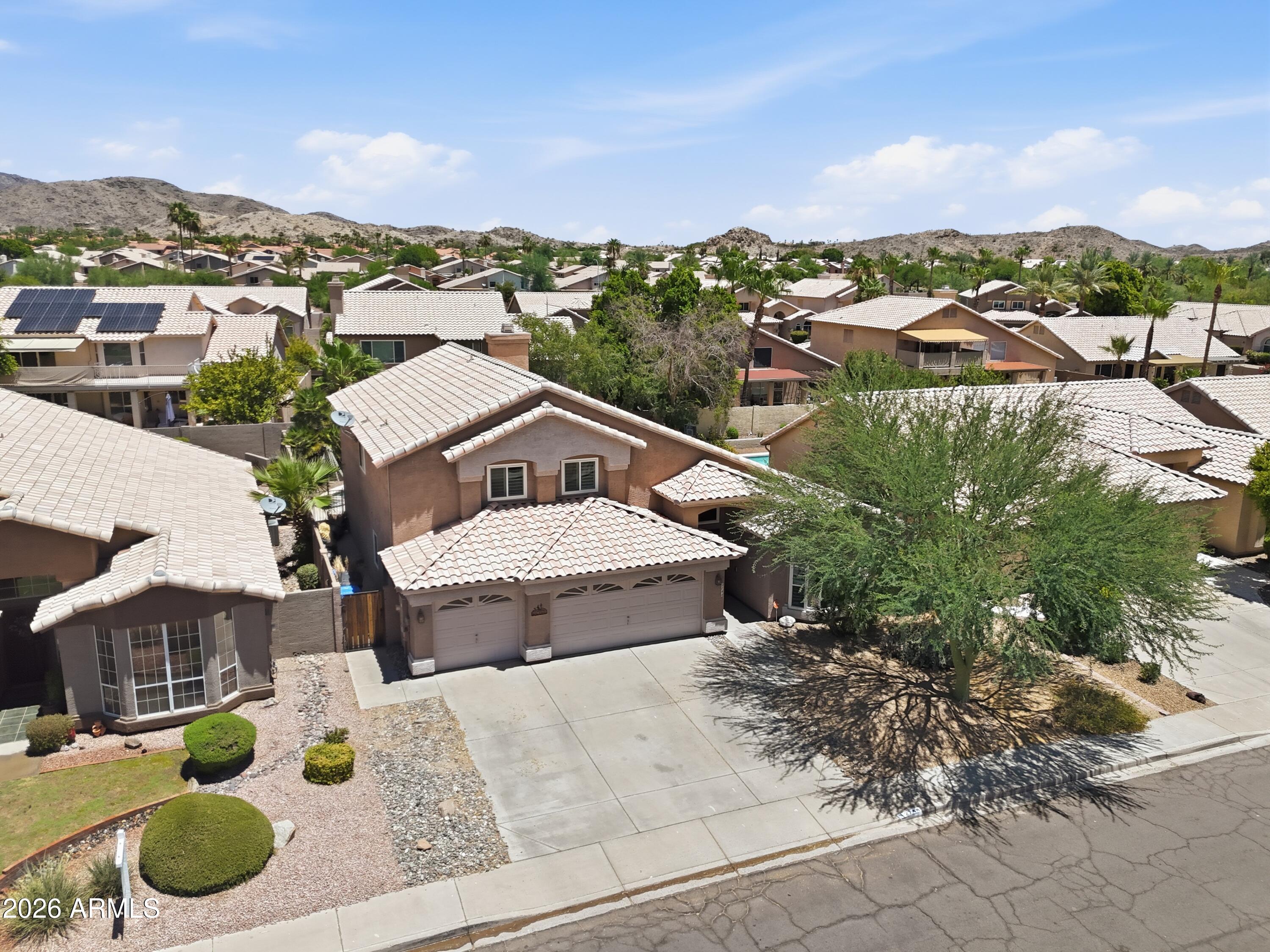 2744 E BROOKWOOD Court