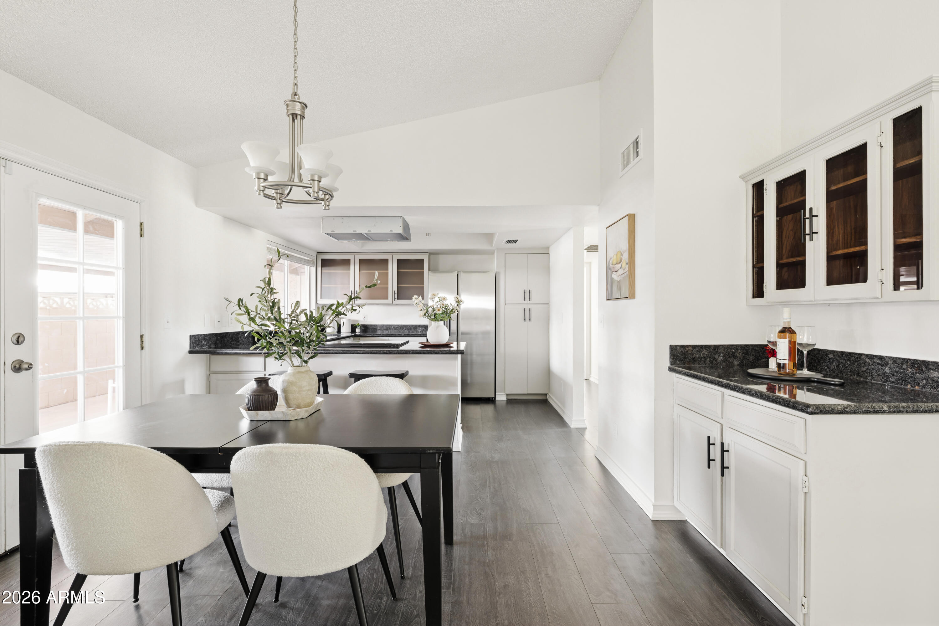 4510 W CONTINENTAL Drive